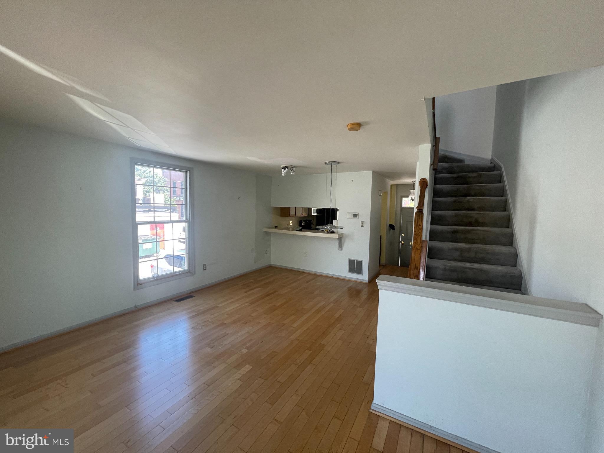 CANTON SQUARE - Residential