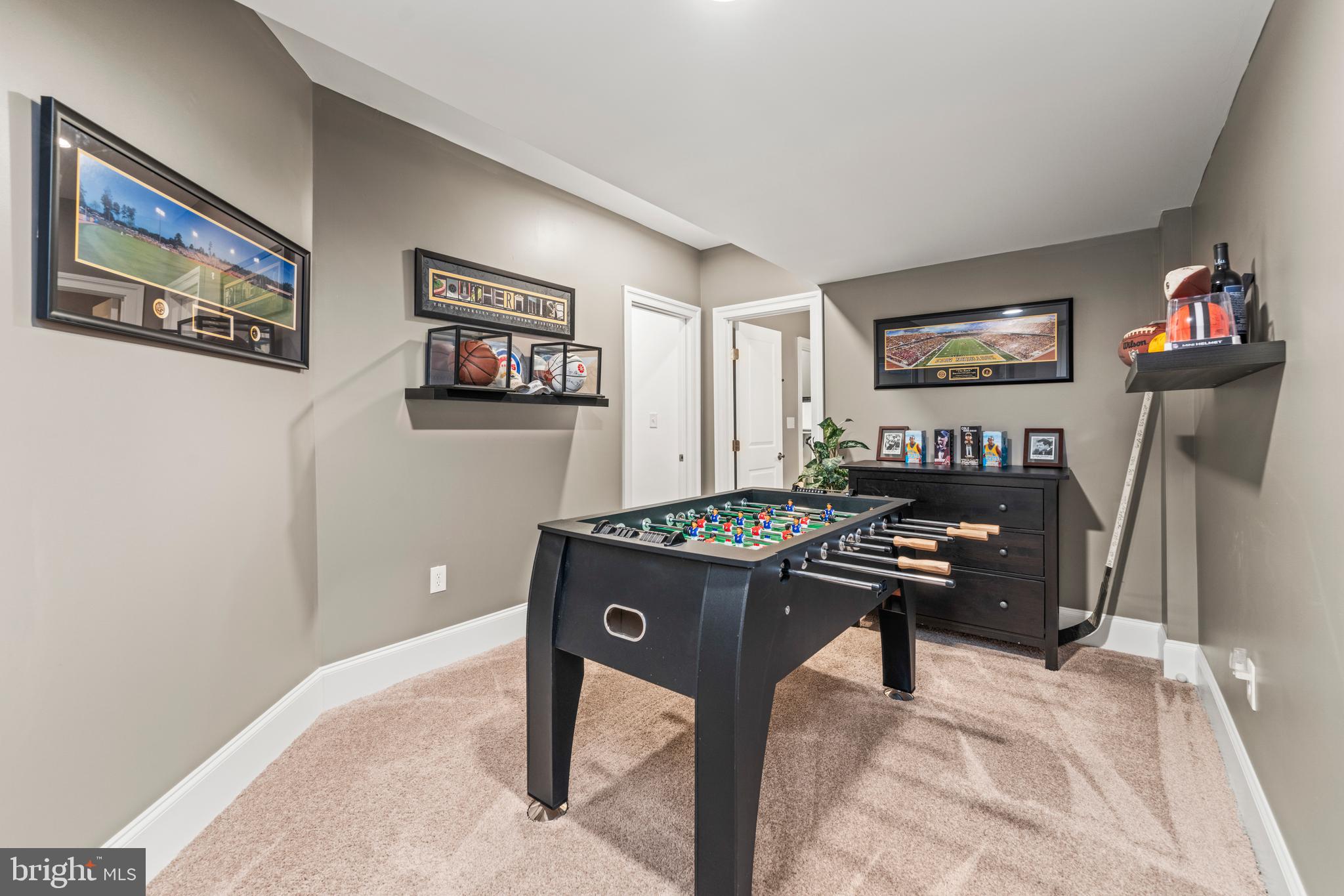 MEDFORD - Residential