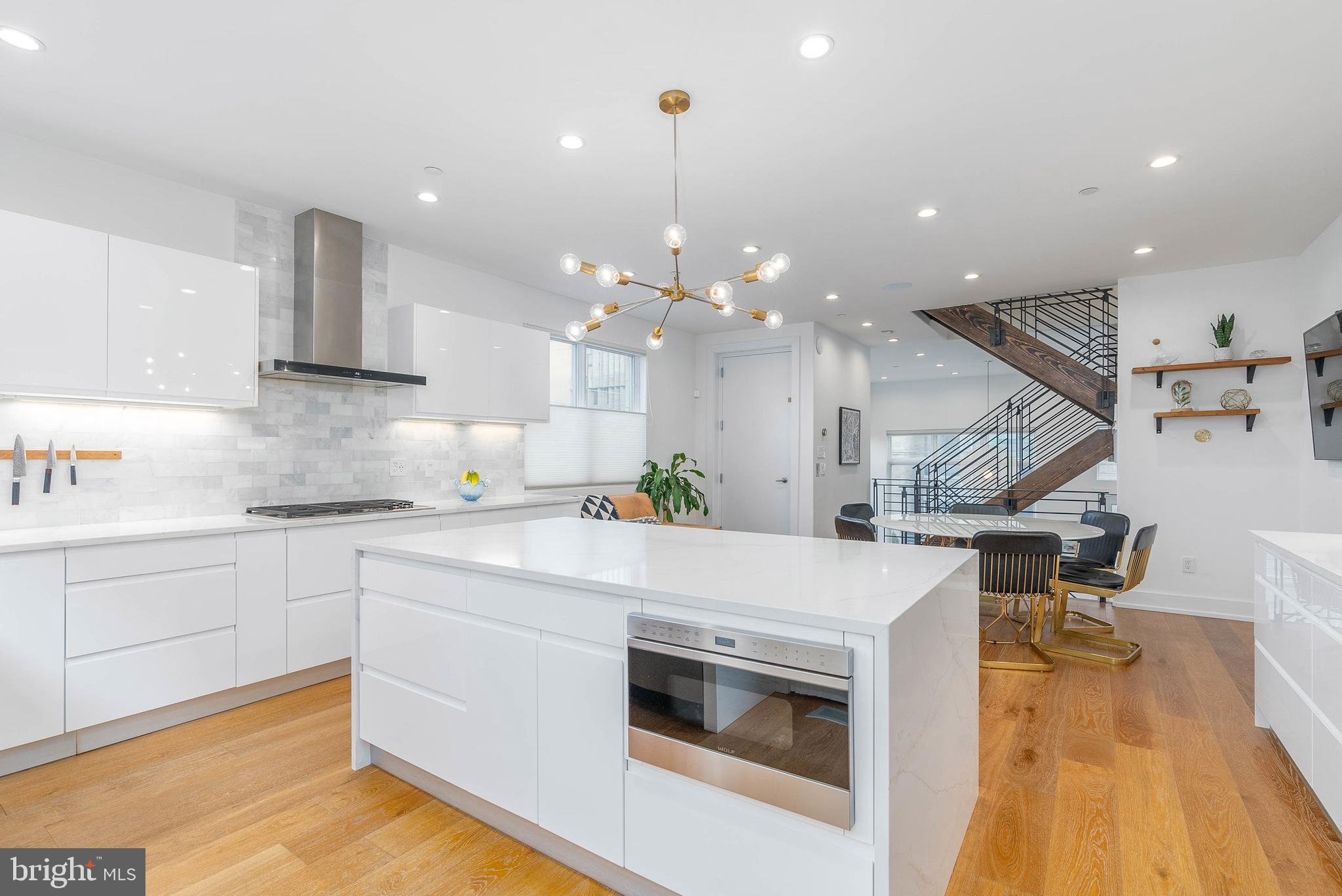 BELLA VISTA - Residential