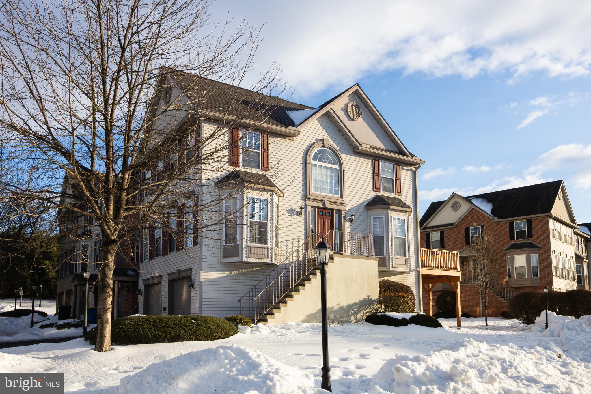 206 SEPTEMBER WAY 42G