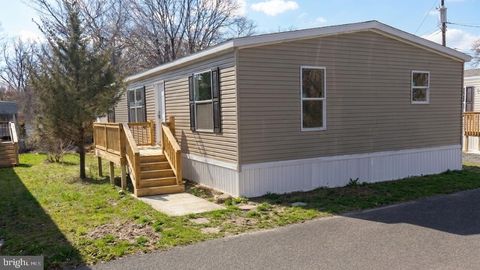 Mobile Home For Sale - 260 Marshall Mill Rd #121<br/> Gloucester County, MALAGA, NJ 08328