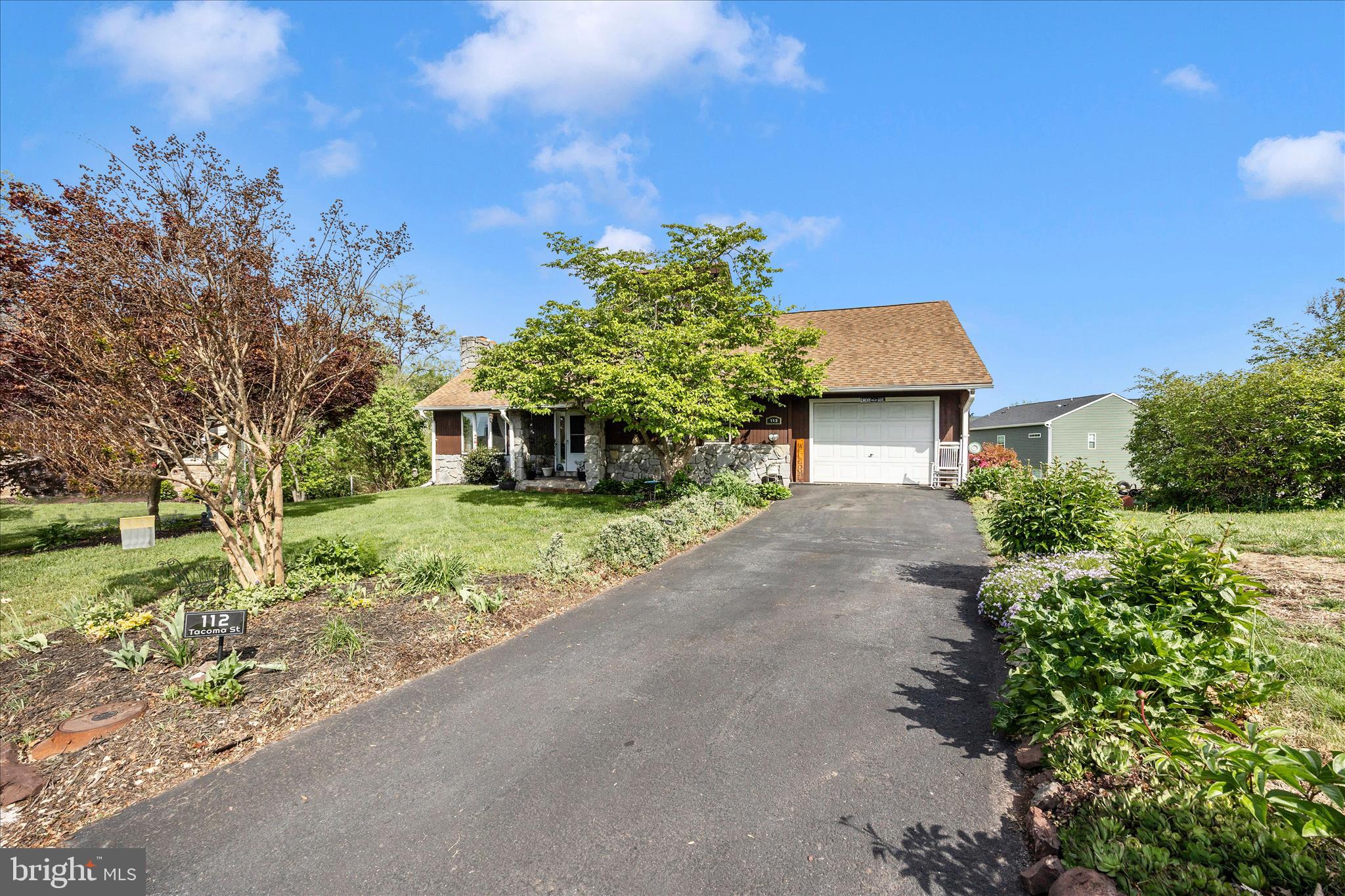 GRANDVIEW ESTATES - Residential