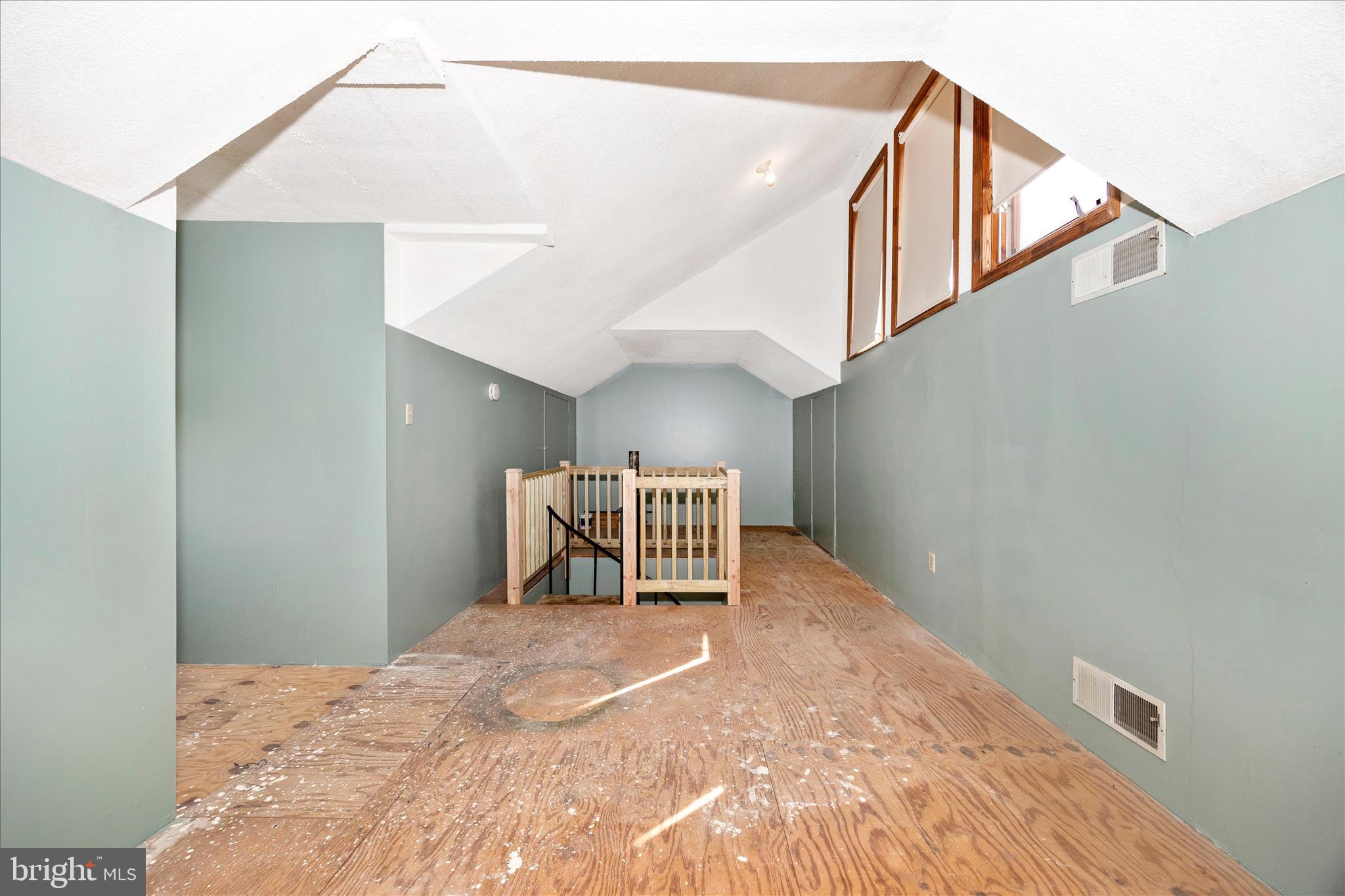 GRANDVIEW ESTATES - Residential