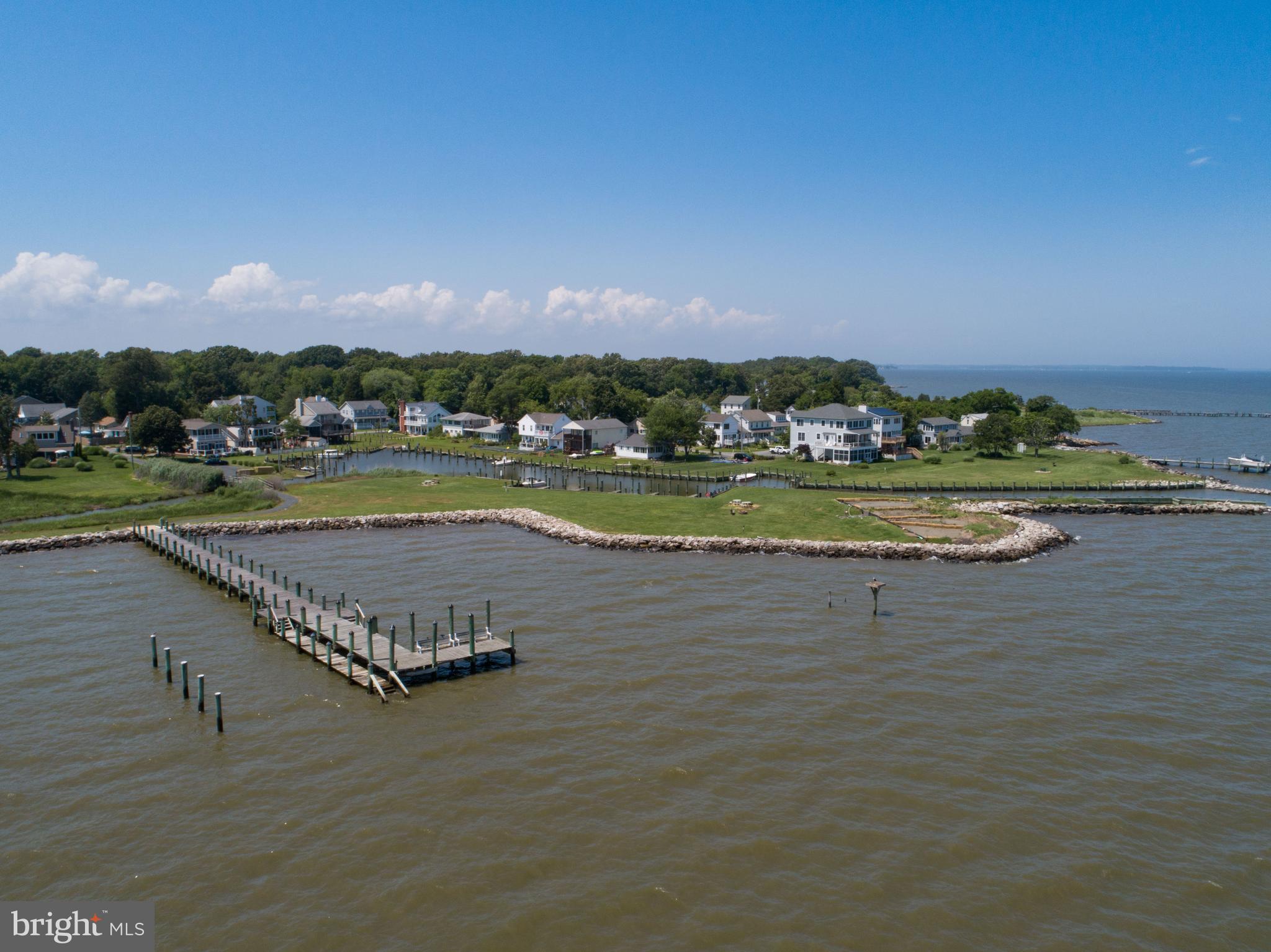 SNUG HARBOR - Residential