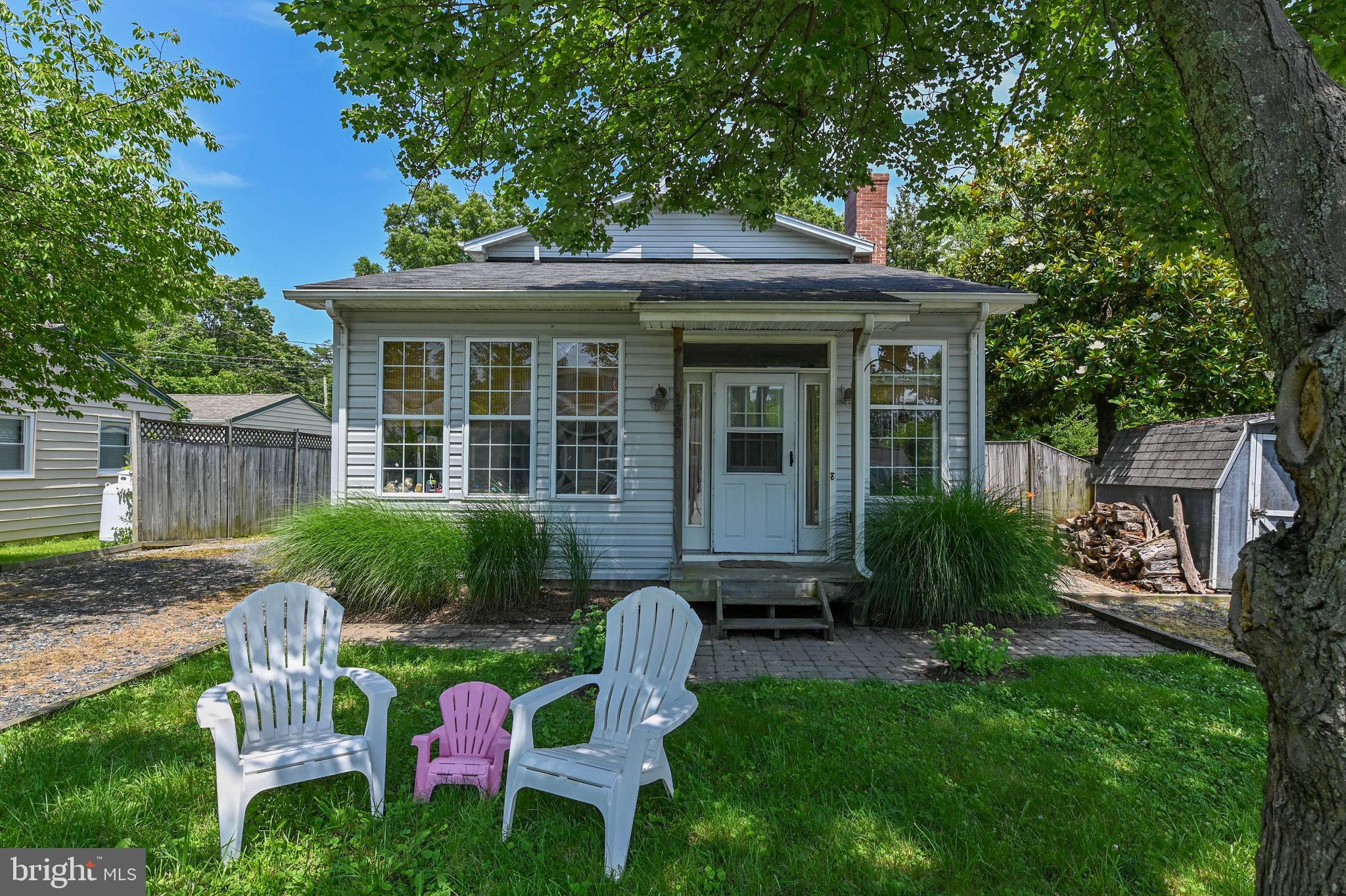 SNUG HARBOR - Residential