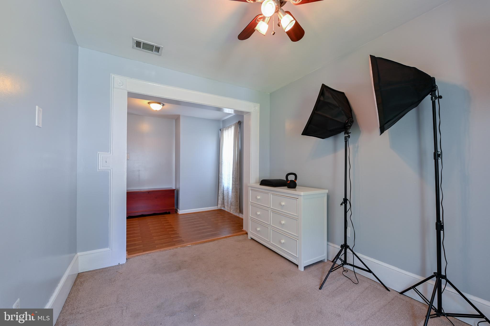 SNUG HARBOR - Residential