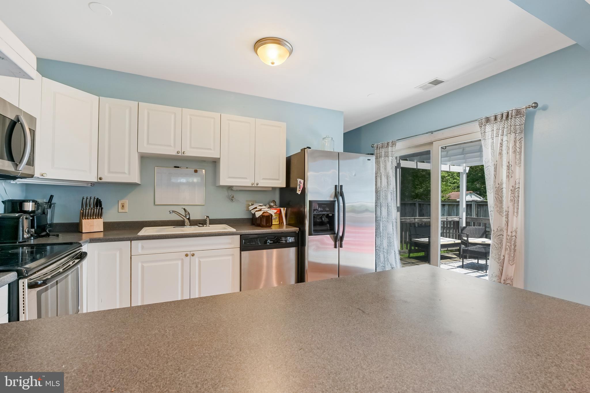 SNUG HARBOR - Residential