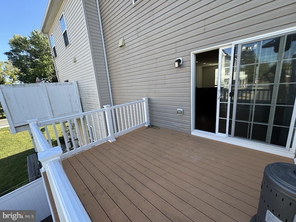 MORRIS PLACE - Residential Lease