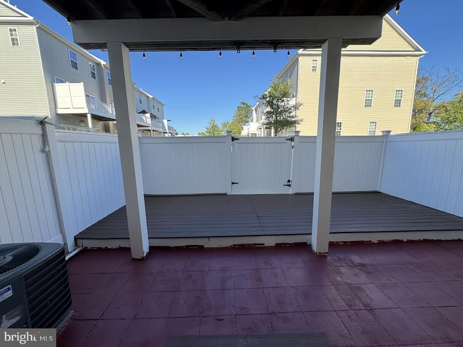 MORRIS PLACE - Residential Lease