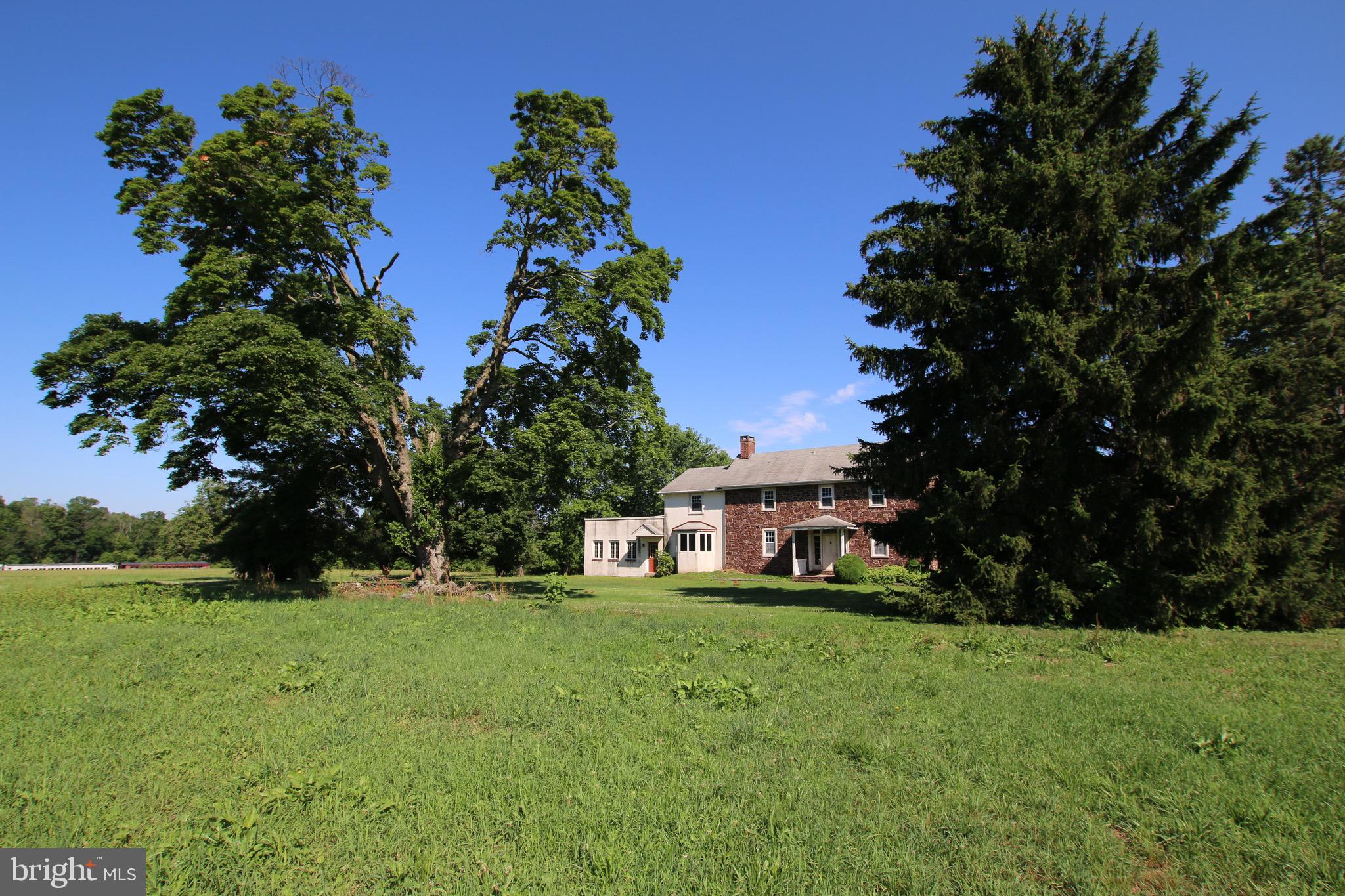 GRAND ESTATES AT SYCAMORE HOLLOW - Residential