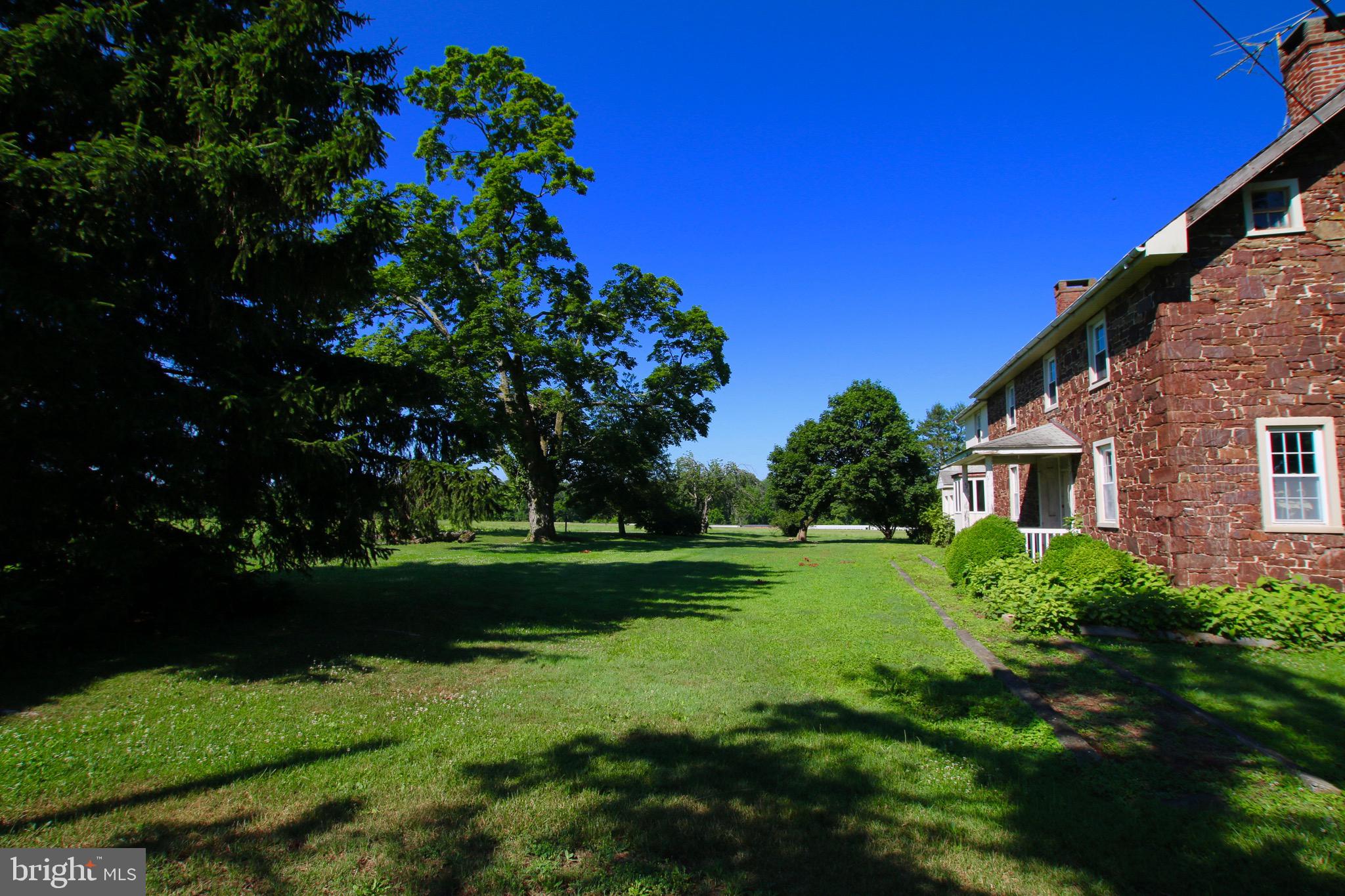 GRAND ESTATES AT SYCAMORE HOLLOW - Residential