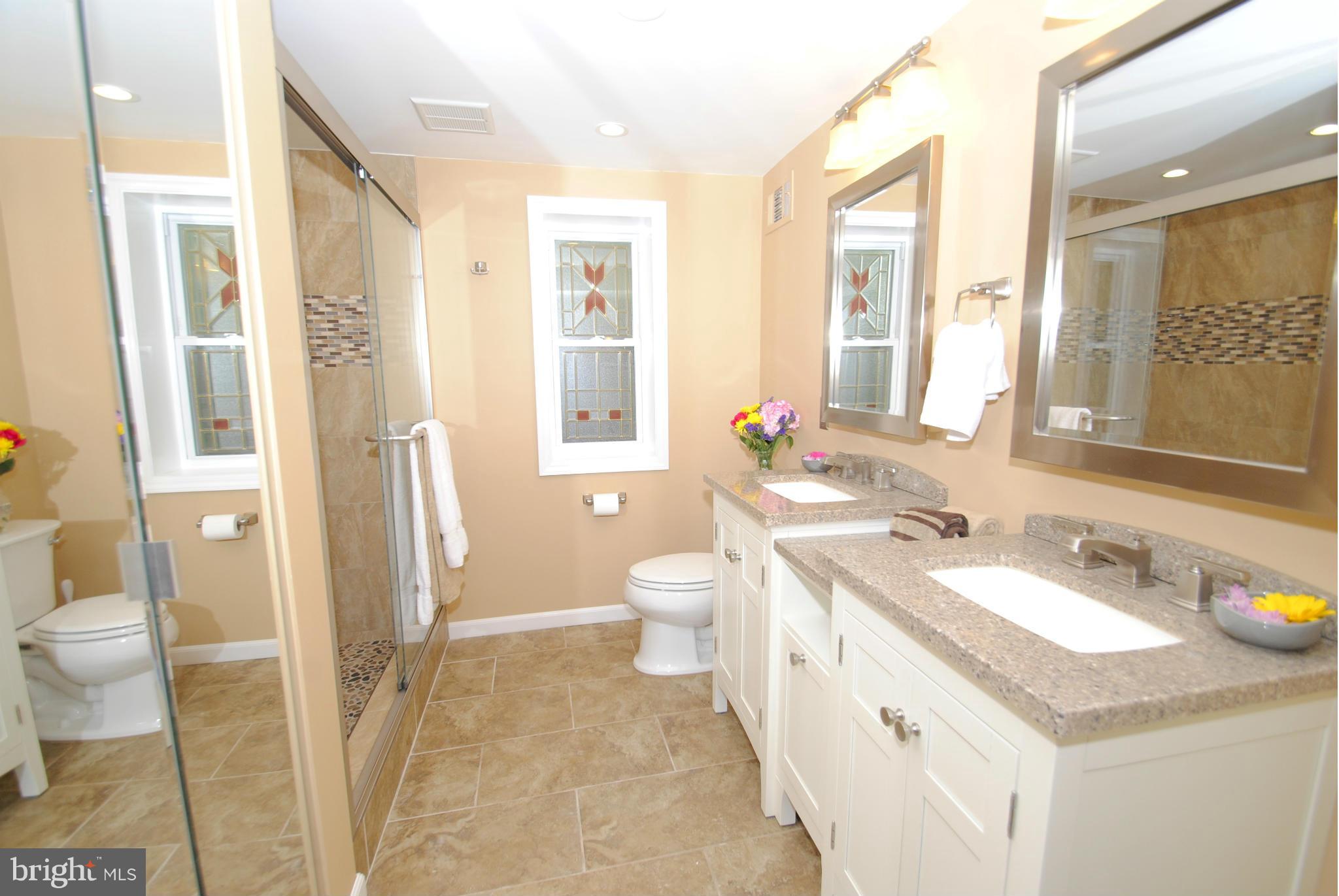 HOLLYWOOD - Residential