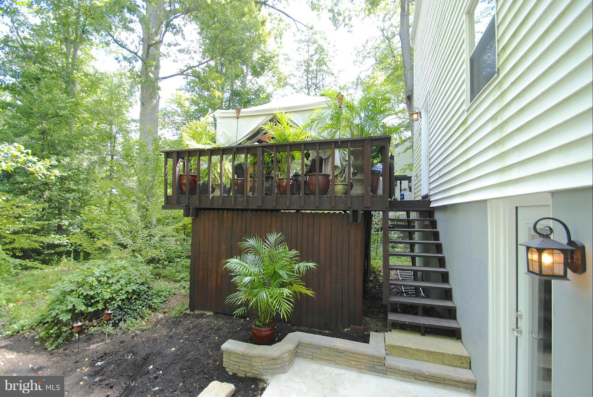 HOLLYWOOD - Residential