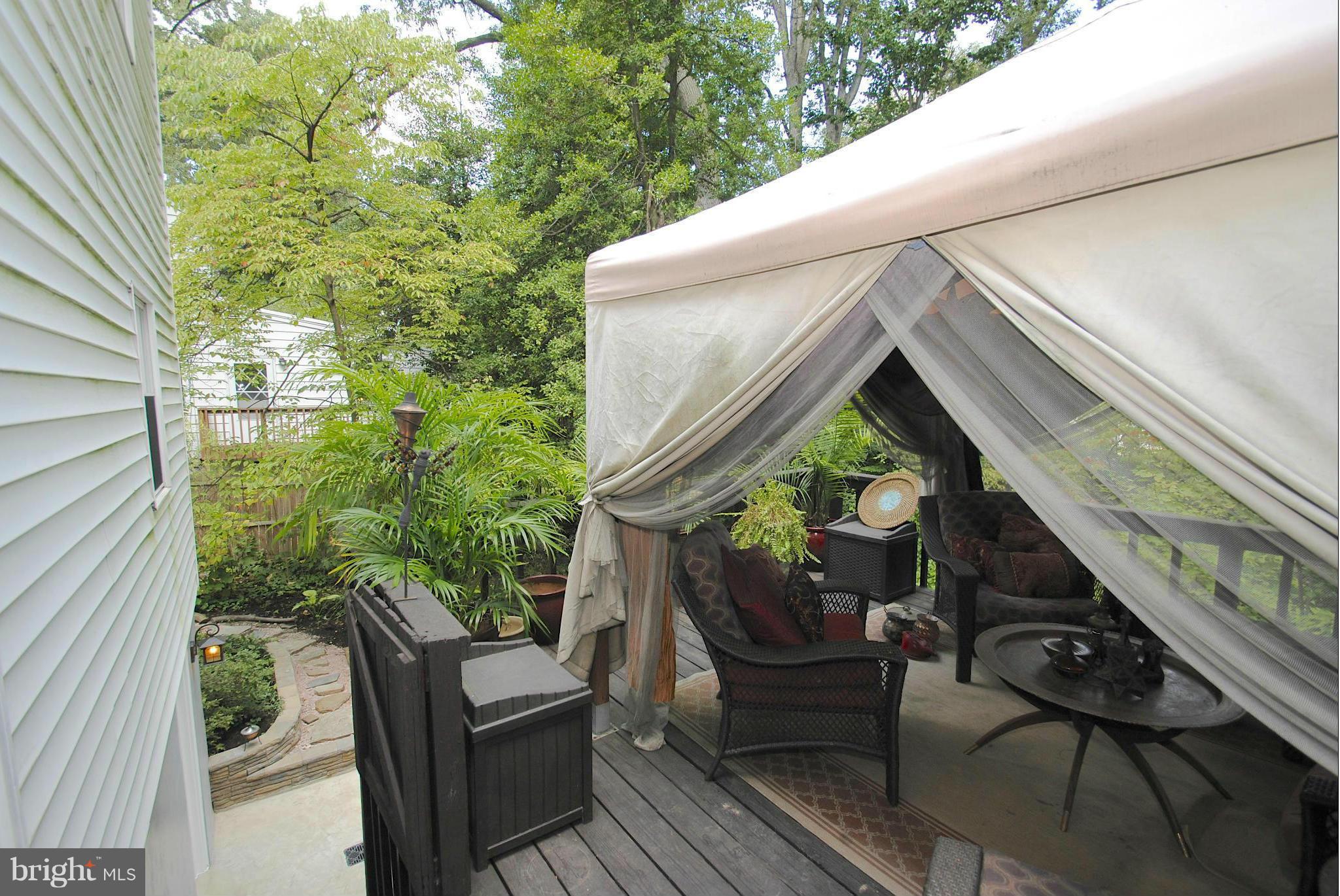 HOLLYWOOD - Residential