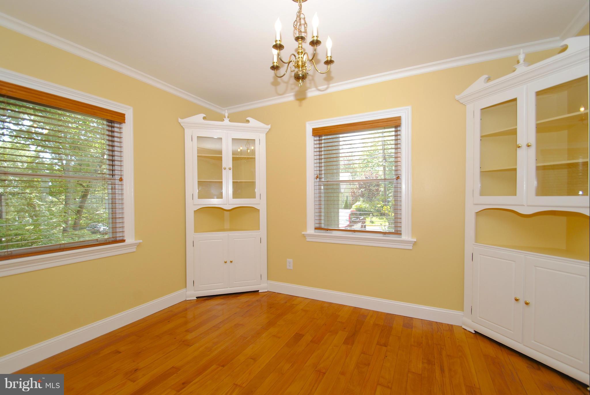 HOLLYWOOD - Residential