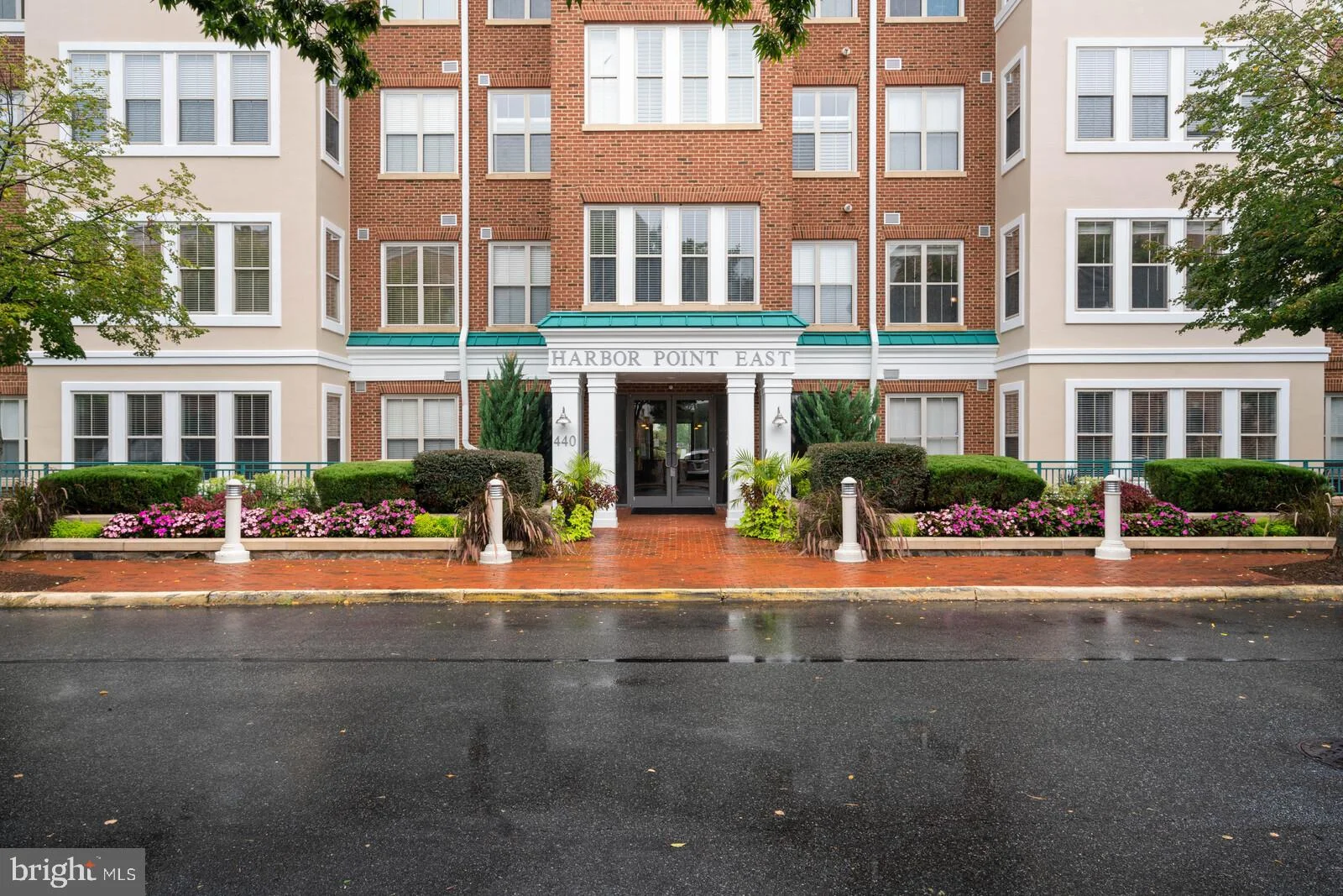 440 Belmont Bay Drive Unit 111, Woodbridge, VA 22191