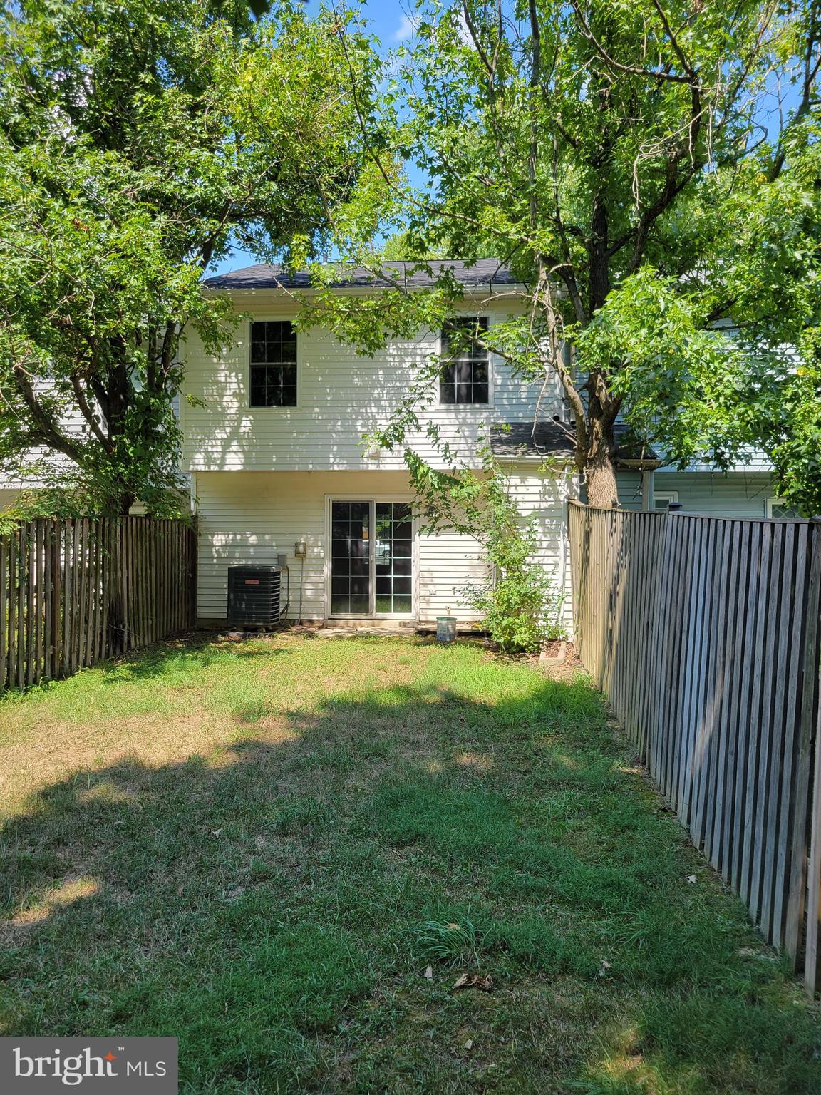 TANGLEWOOD TOWNHOMES - Residential