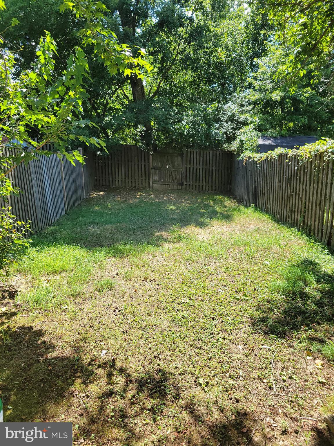 TANGLEWOOD TOWNHOMES - Residential