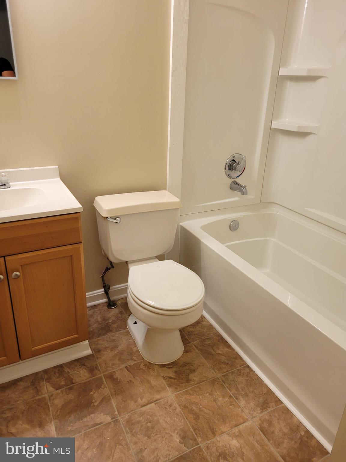 TANGLEWOOD TOWNHOMES - Residential