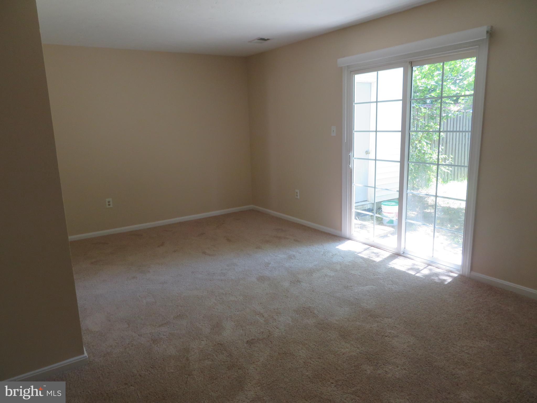 TANGLEWOOD TOWNHOMES - Residential