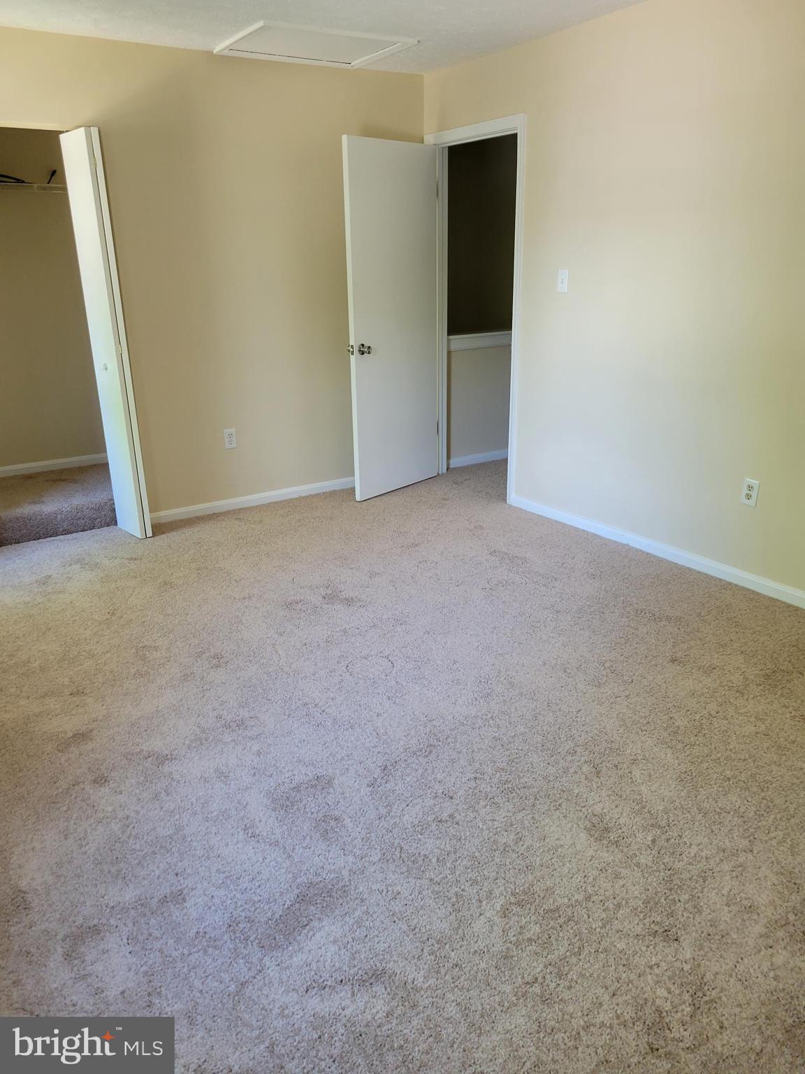 TANGLEWOOD TOWNHOMES - Residential