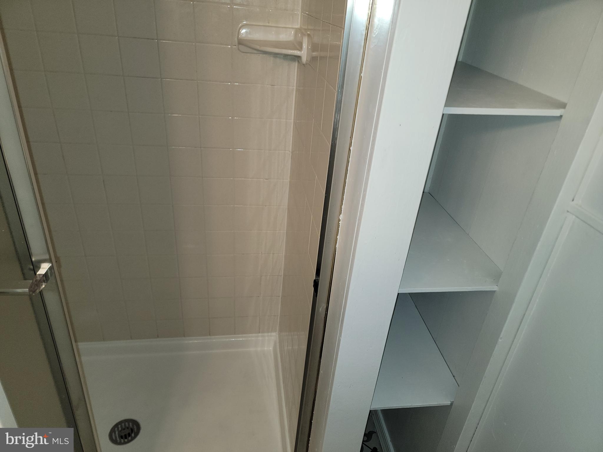 HOLLYWOOD - Residential