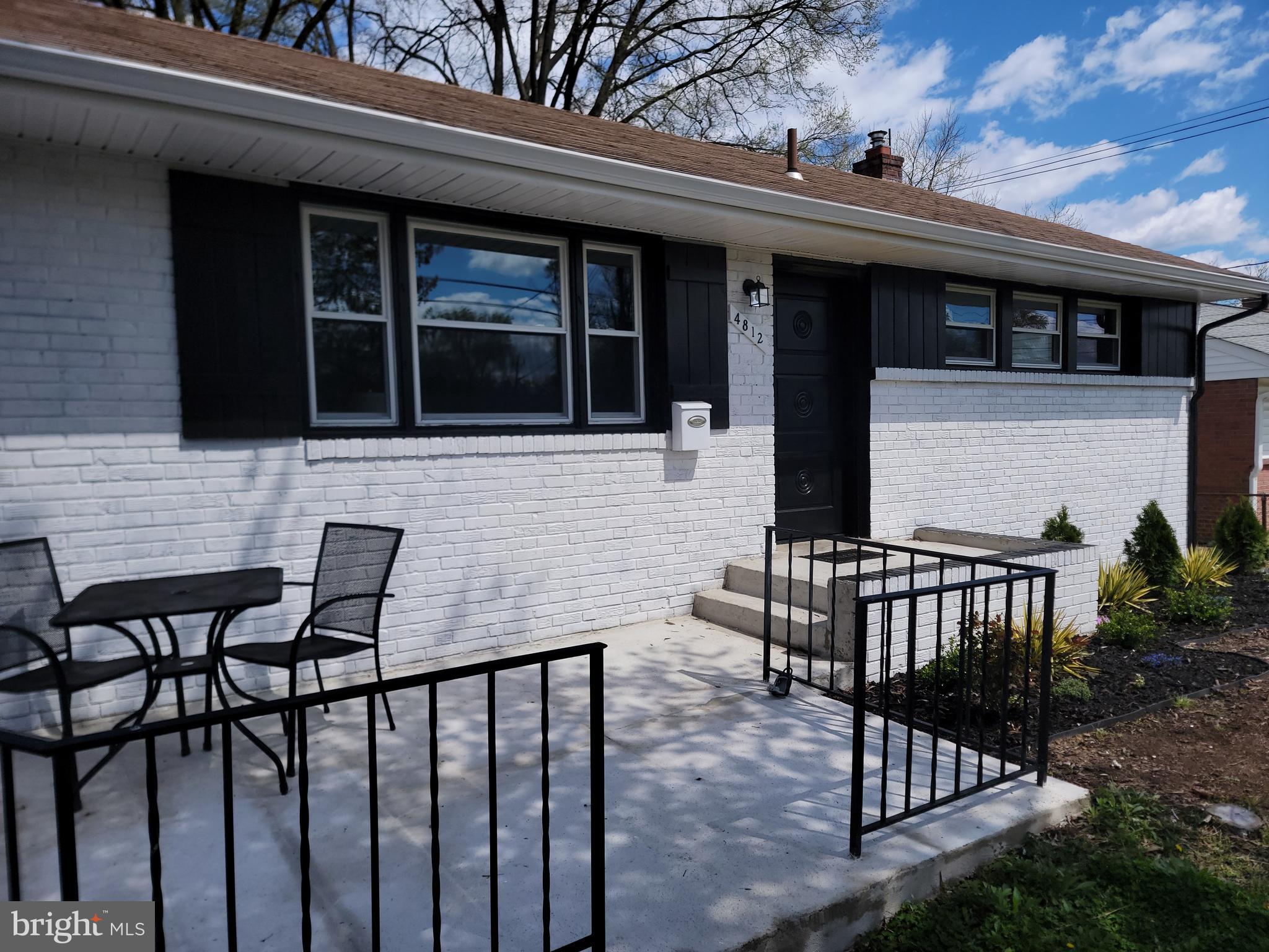 HOLLYWOOD - Residential