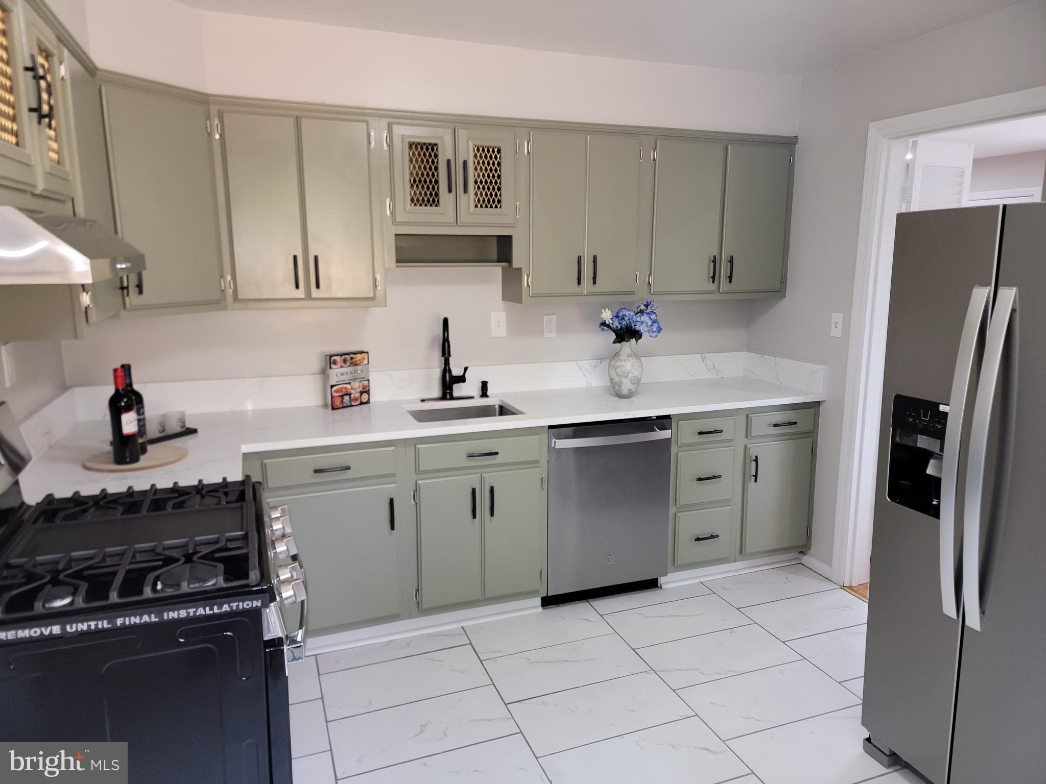 HOLLYWOOD - Residential