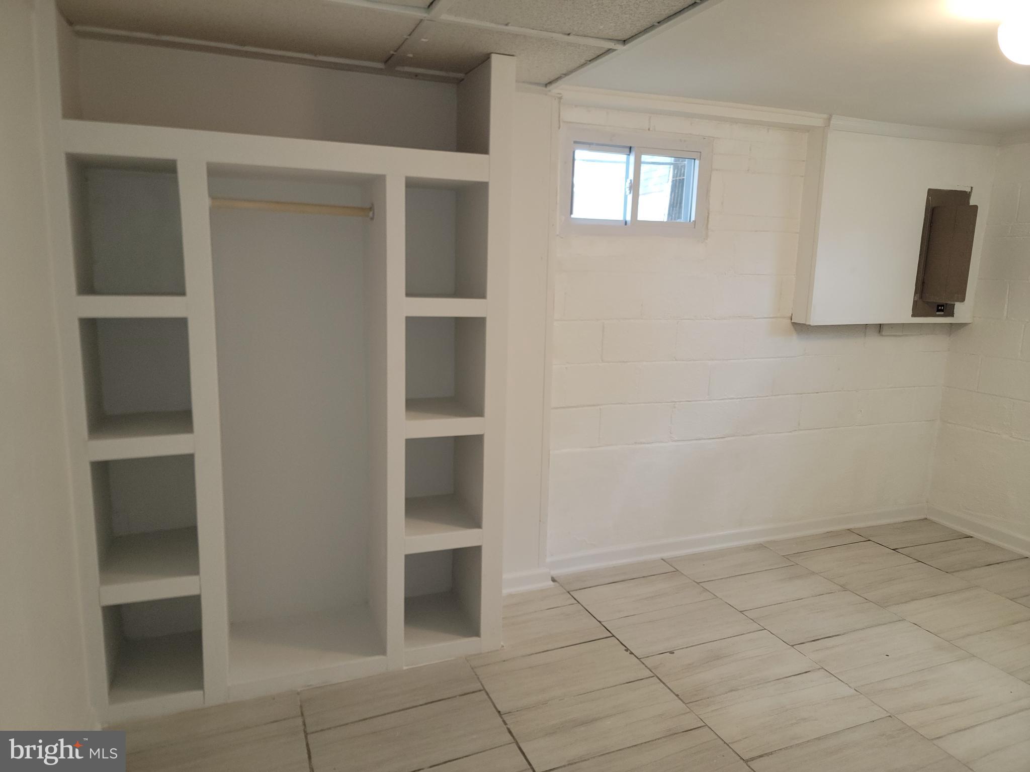 HOLLYWOOD - Residential