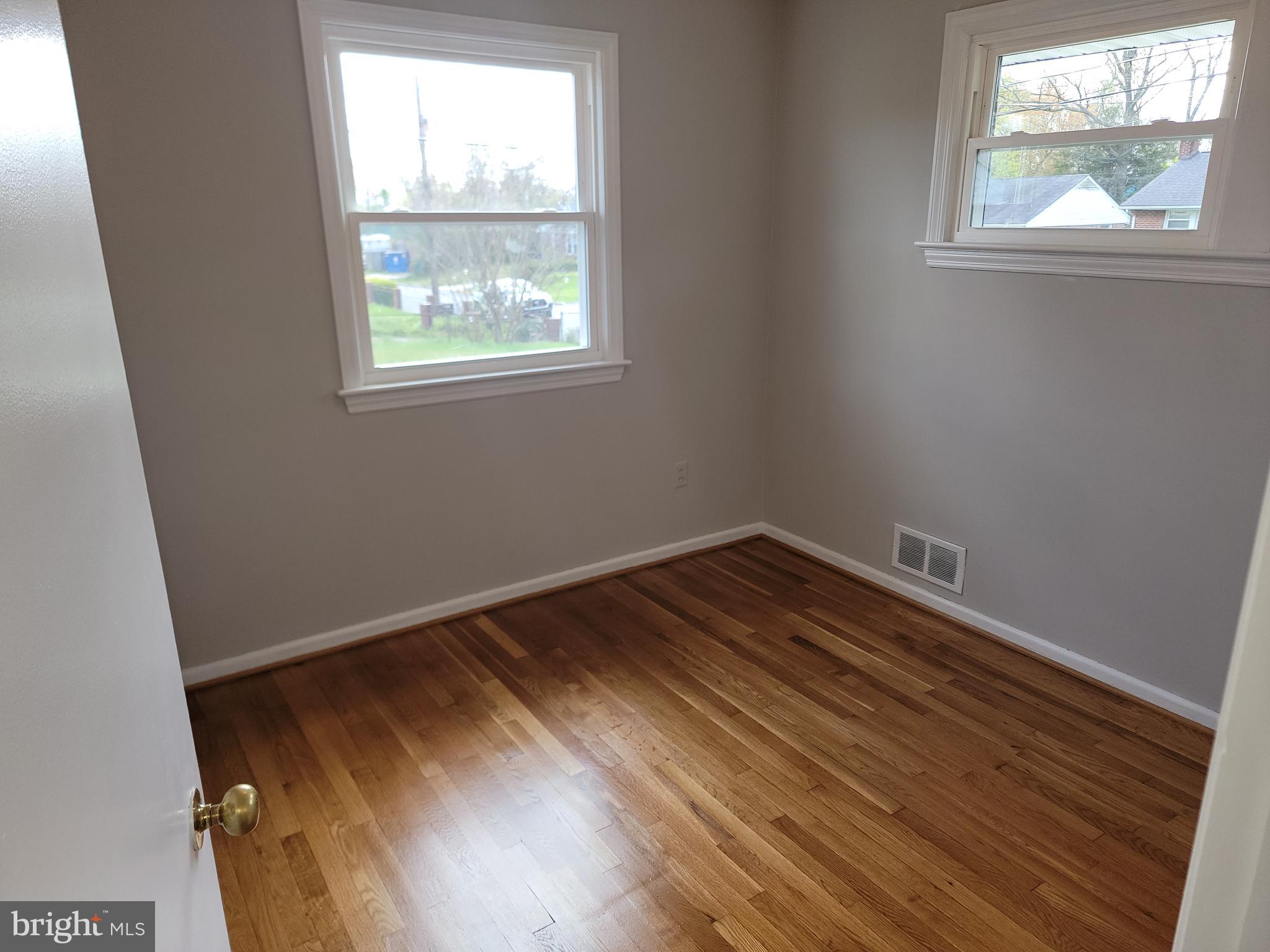 HOLLYWOOD - Residential