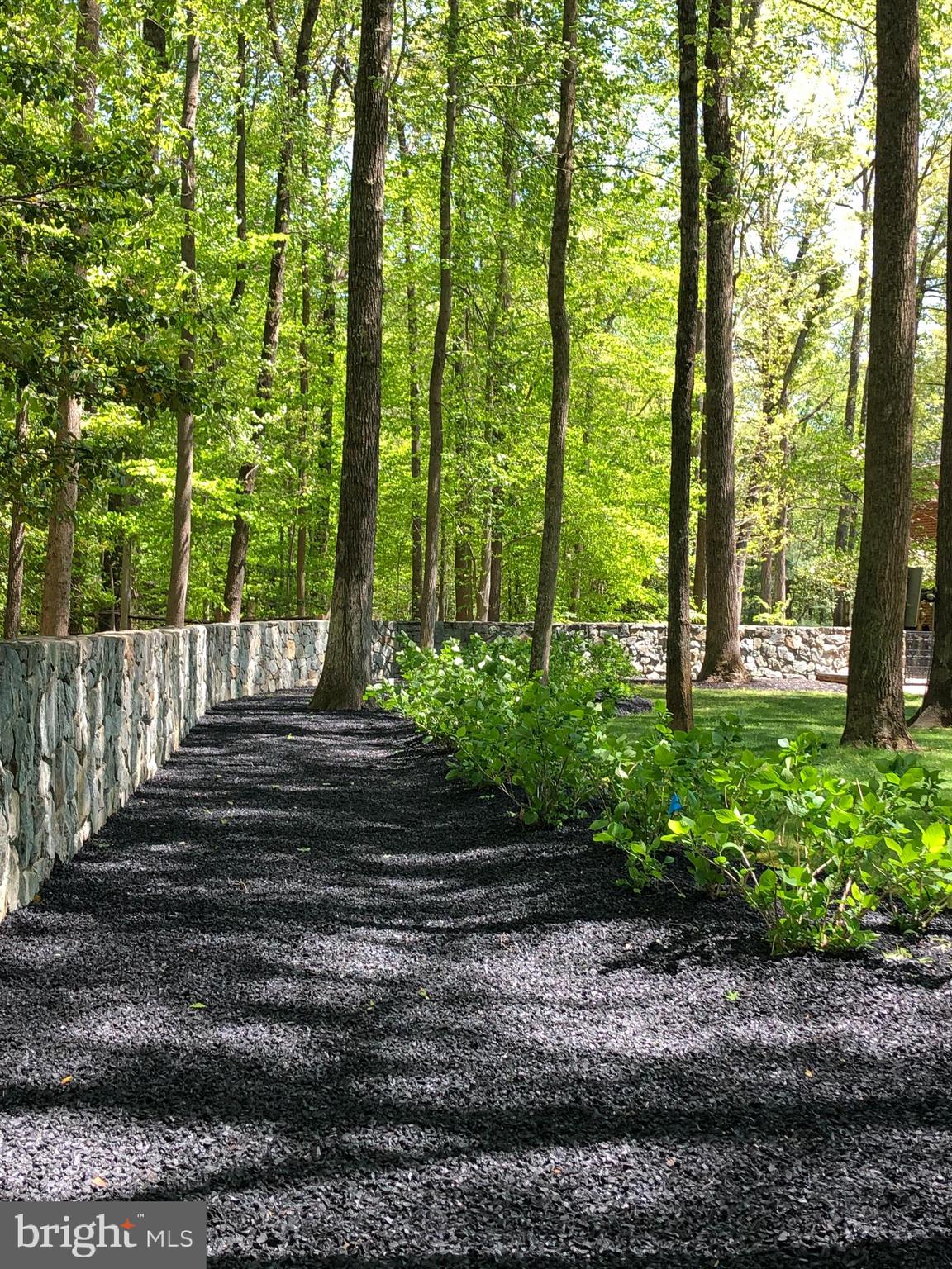 HUNTINGTON WOODS - Residential