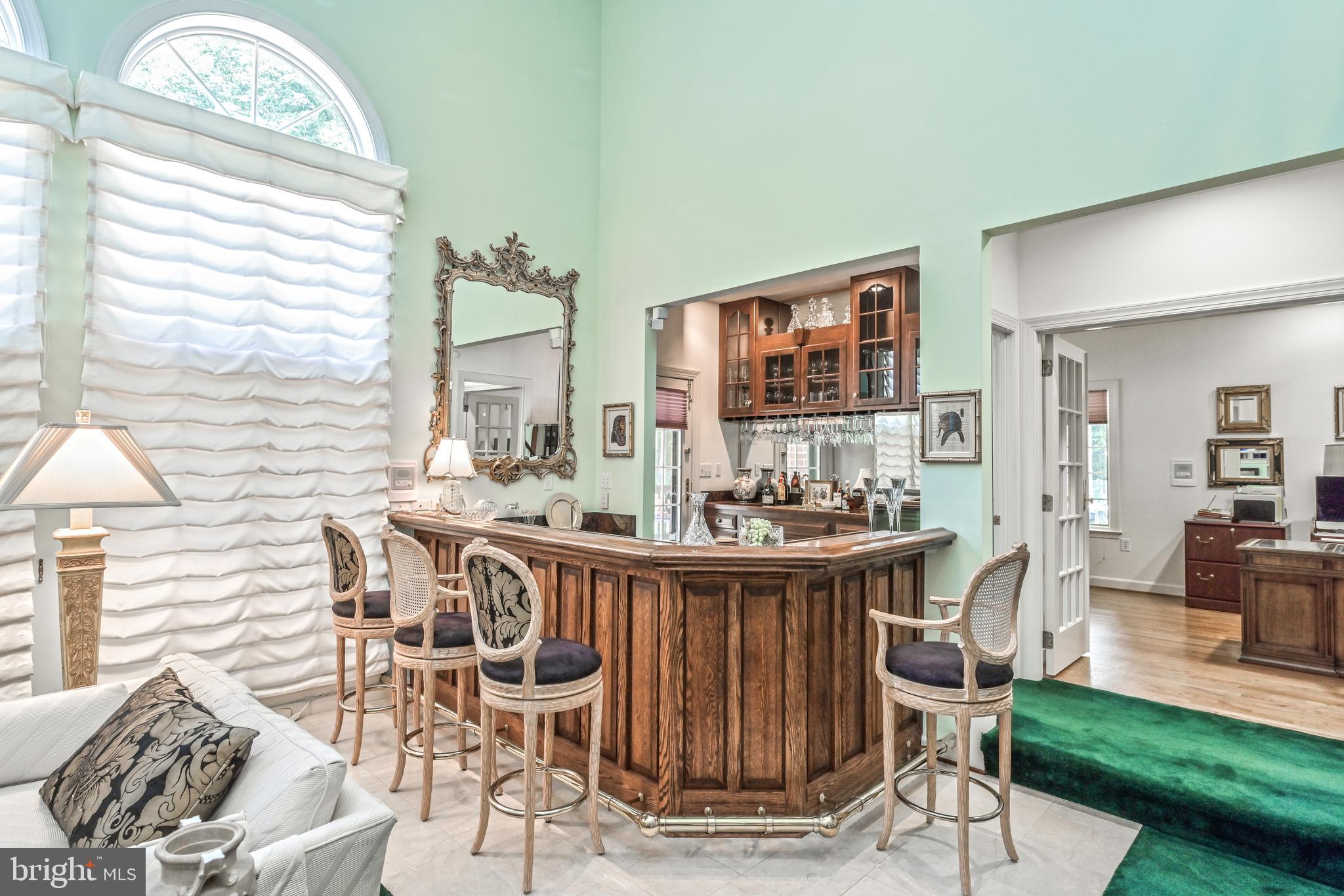 HUNTINGTON WOODS - Residential