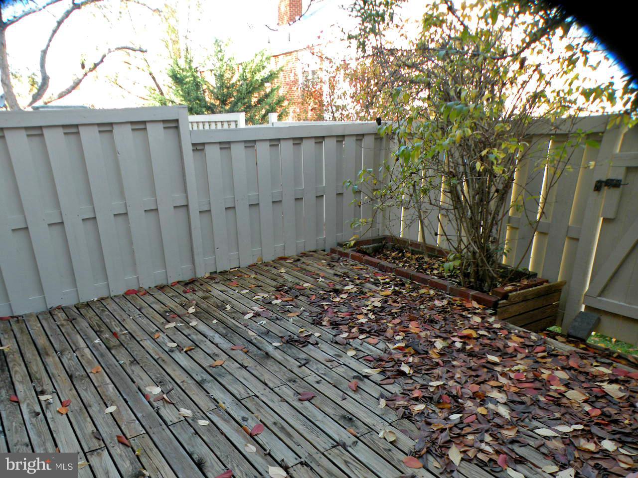 FAIRLINGTON TOWNE - Residential