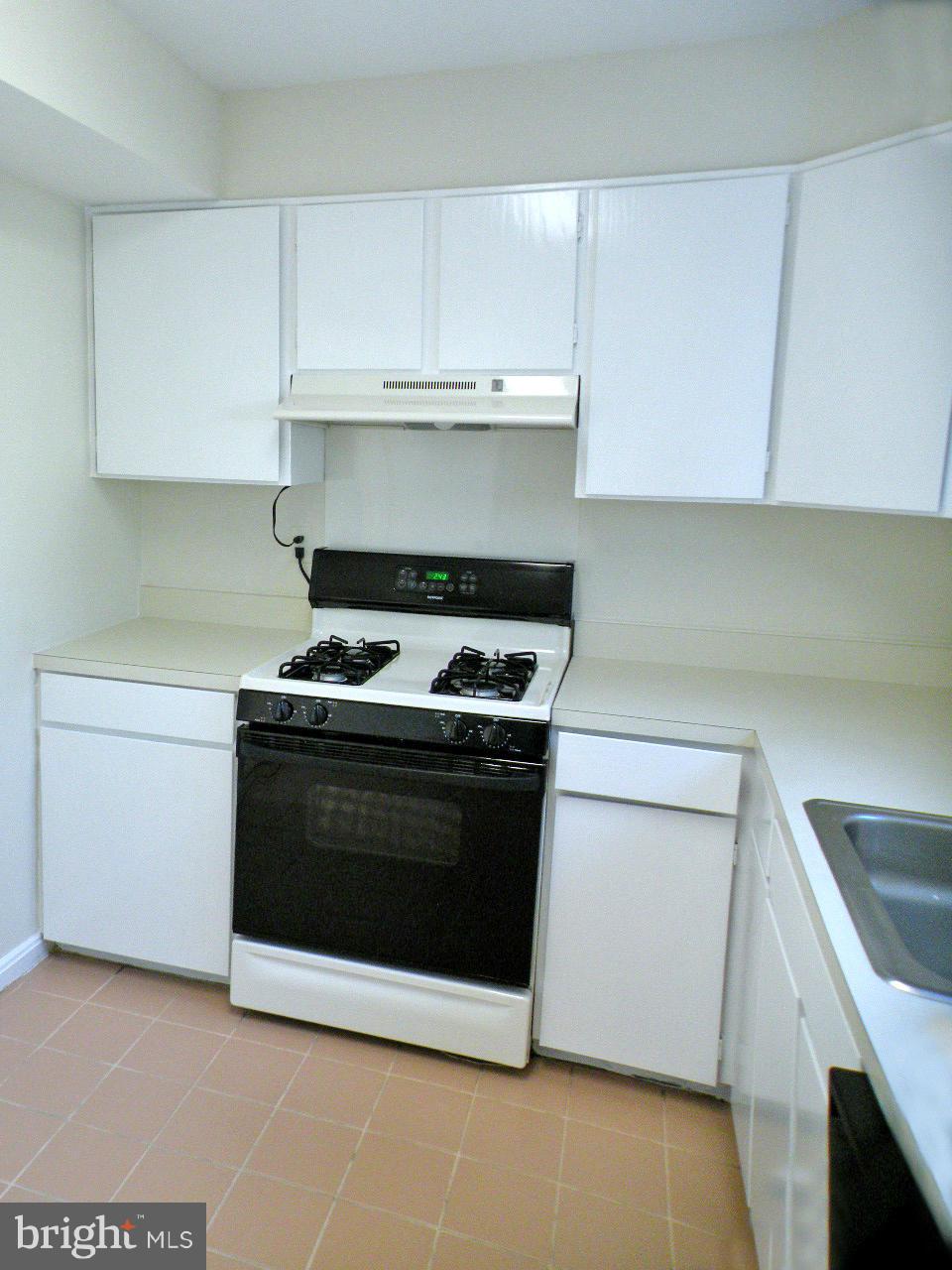 FAIRLINGTON TOWNE - Residential