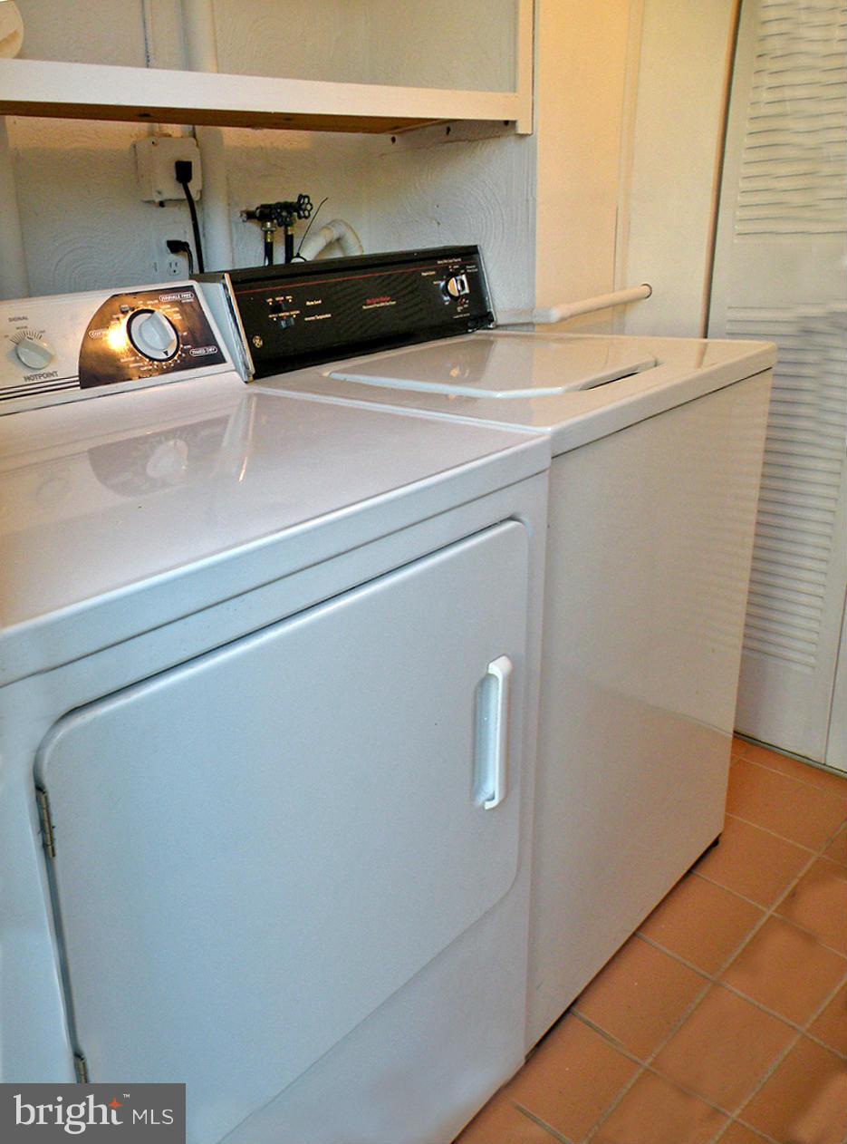 FAIRLINGTON TOWNE - Residential