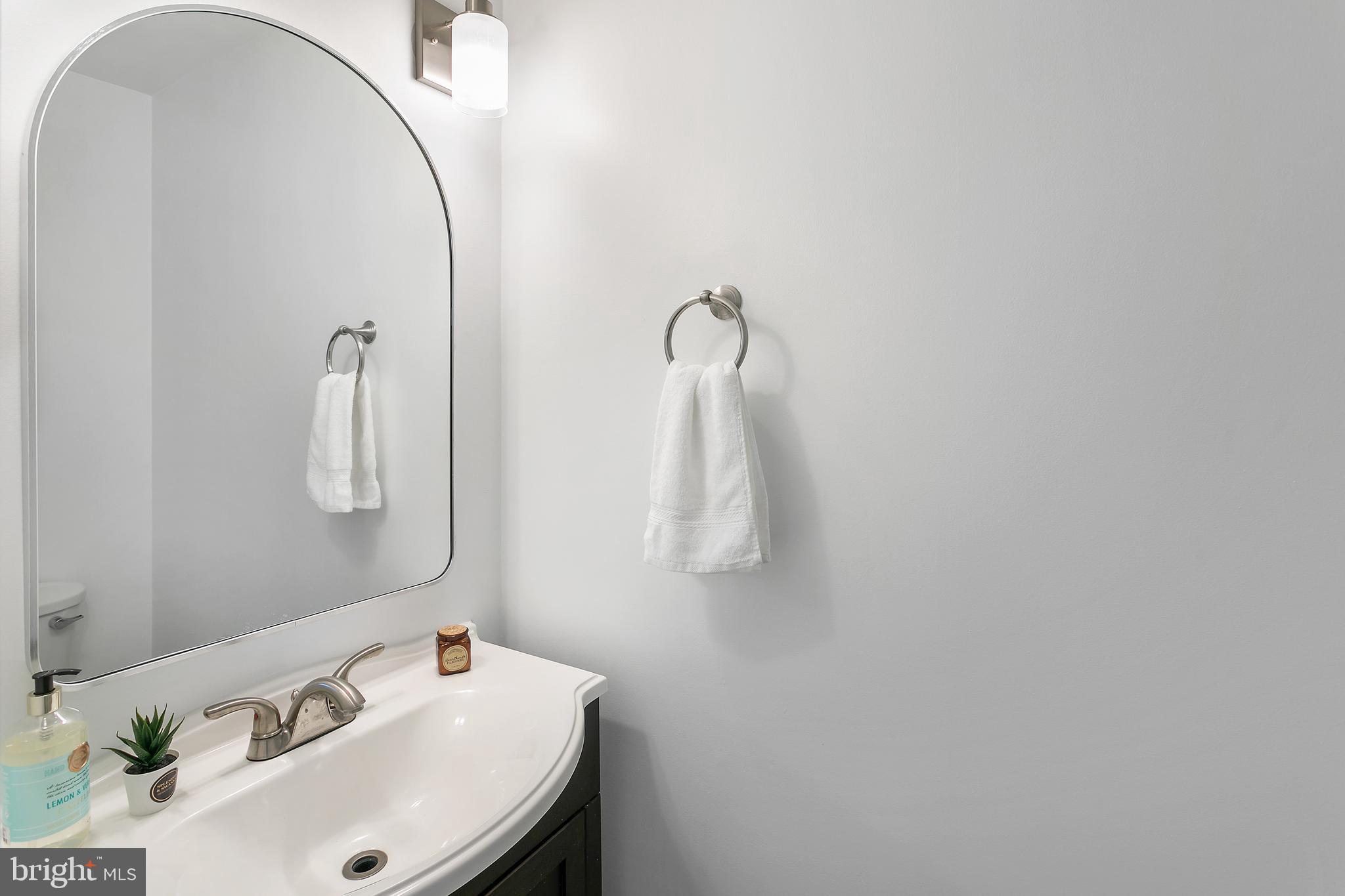 VILLAGE PARK - Residential