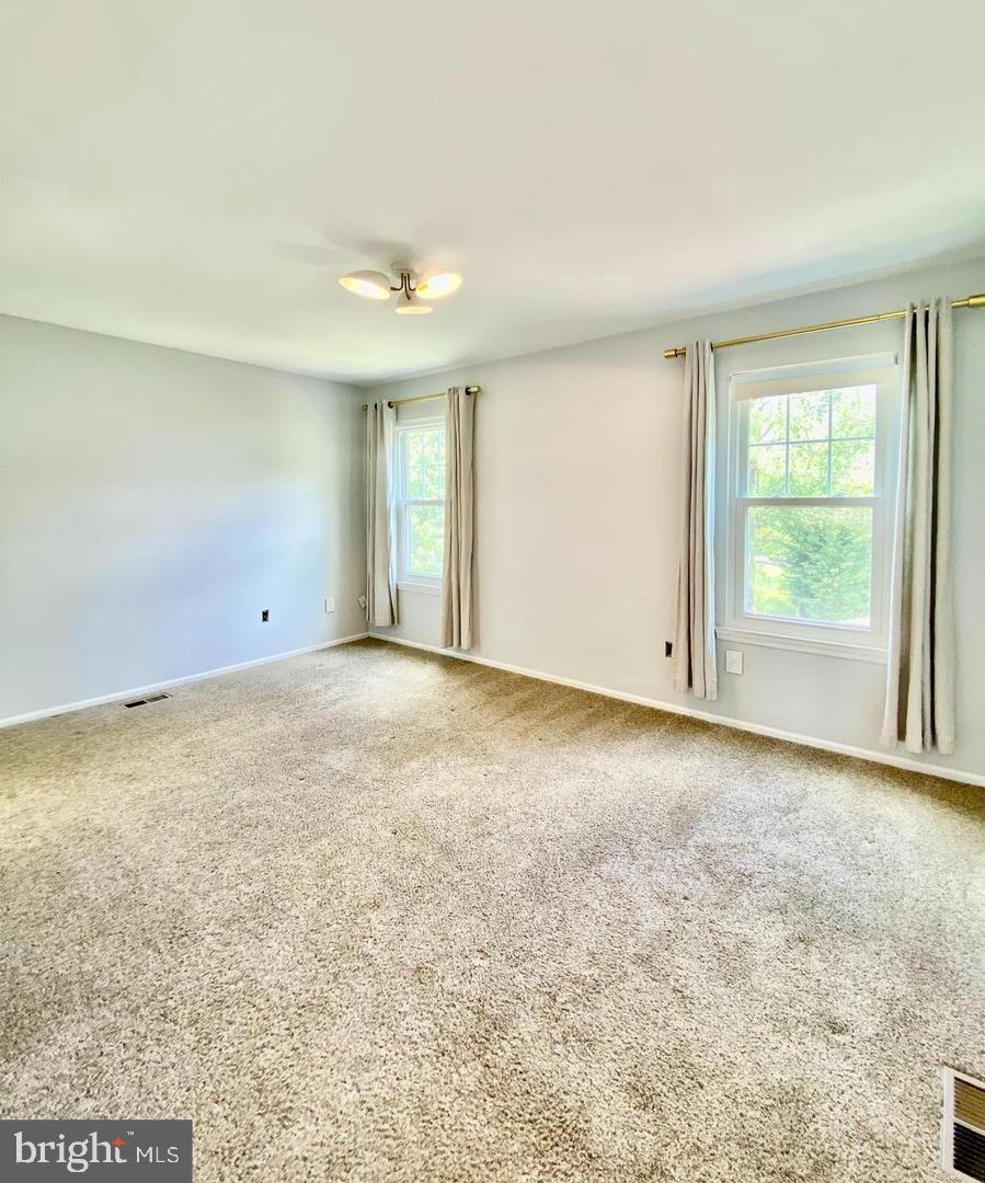 COUNTRYSIDE - Residential Lease