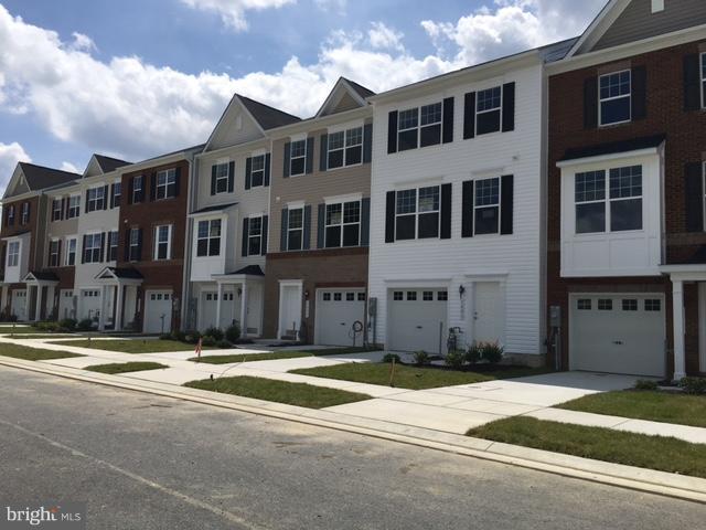 ADMIRALS LANDING - Residential