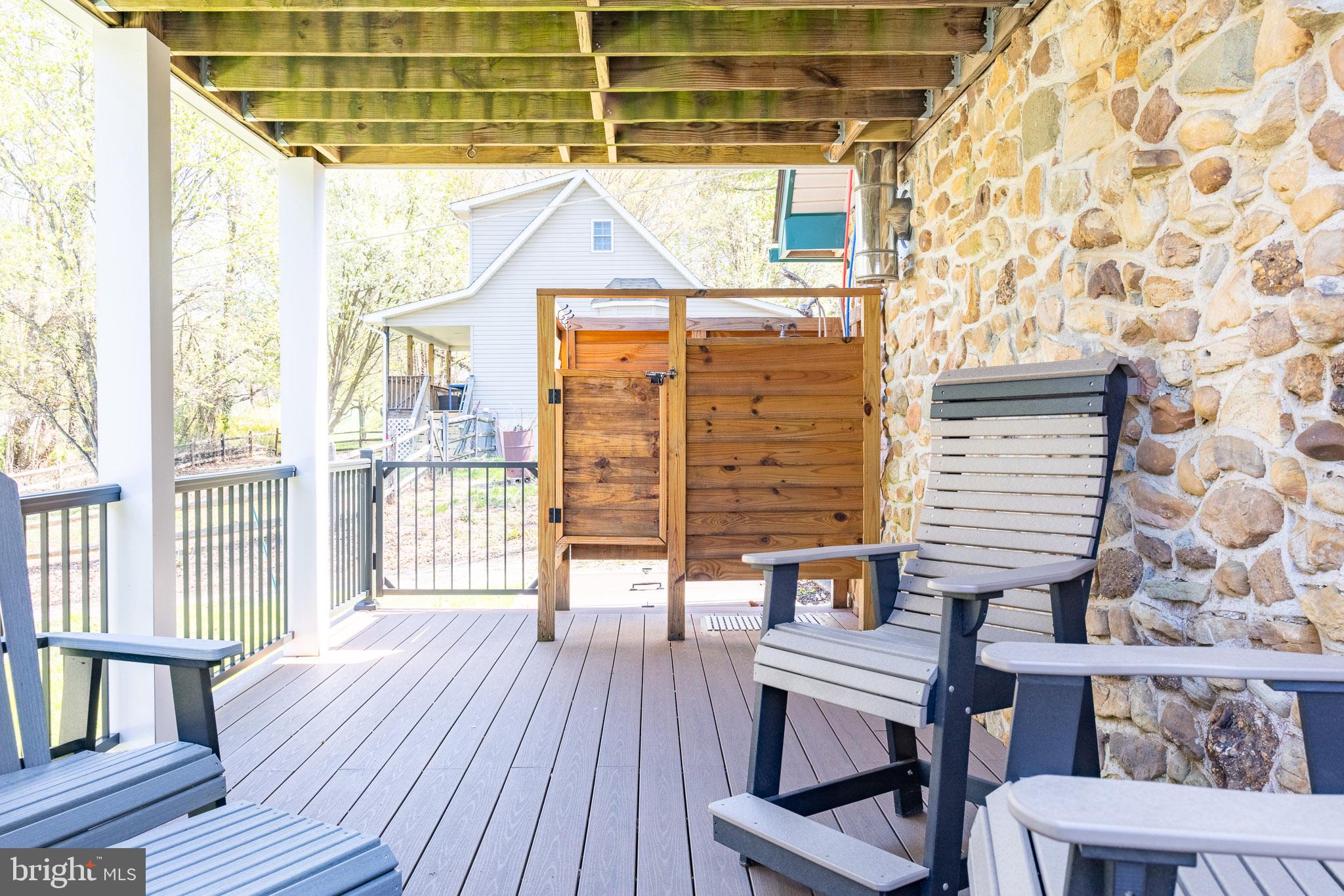 CRYSTAL BEACH MANOR - Residential