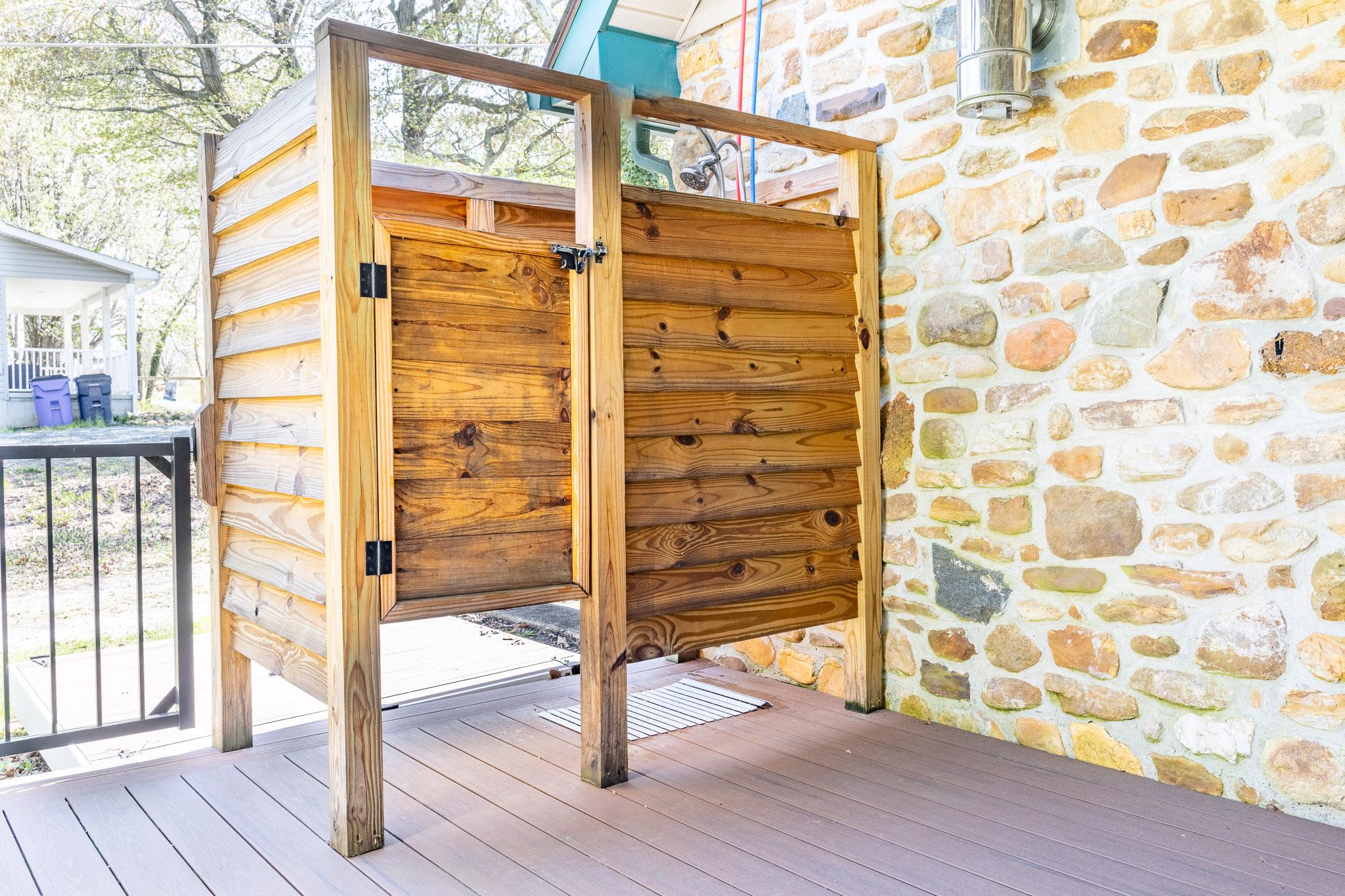 CRYSTAL BEACH MANOR - Residential