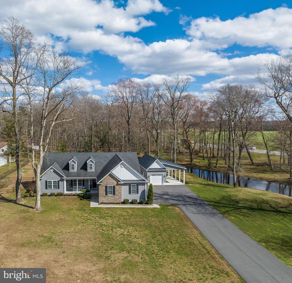 Photo of 8485 Hollybrook Drive, LINCOLN, DE 19960 (MLS # DESU2107430)