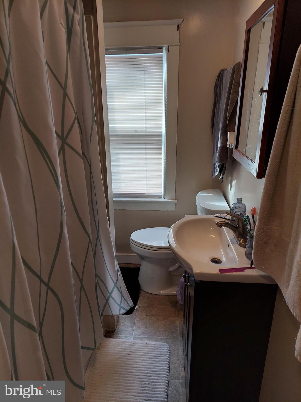 BOB HOFFMAN COMPLEX - Residential