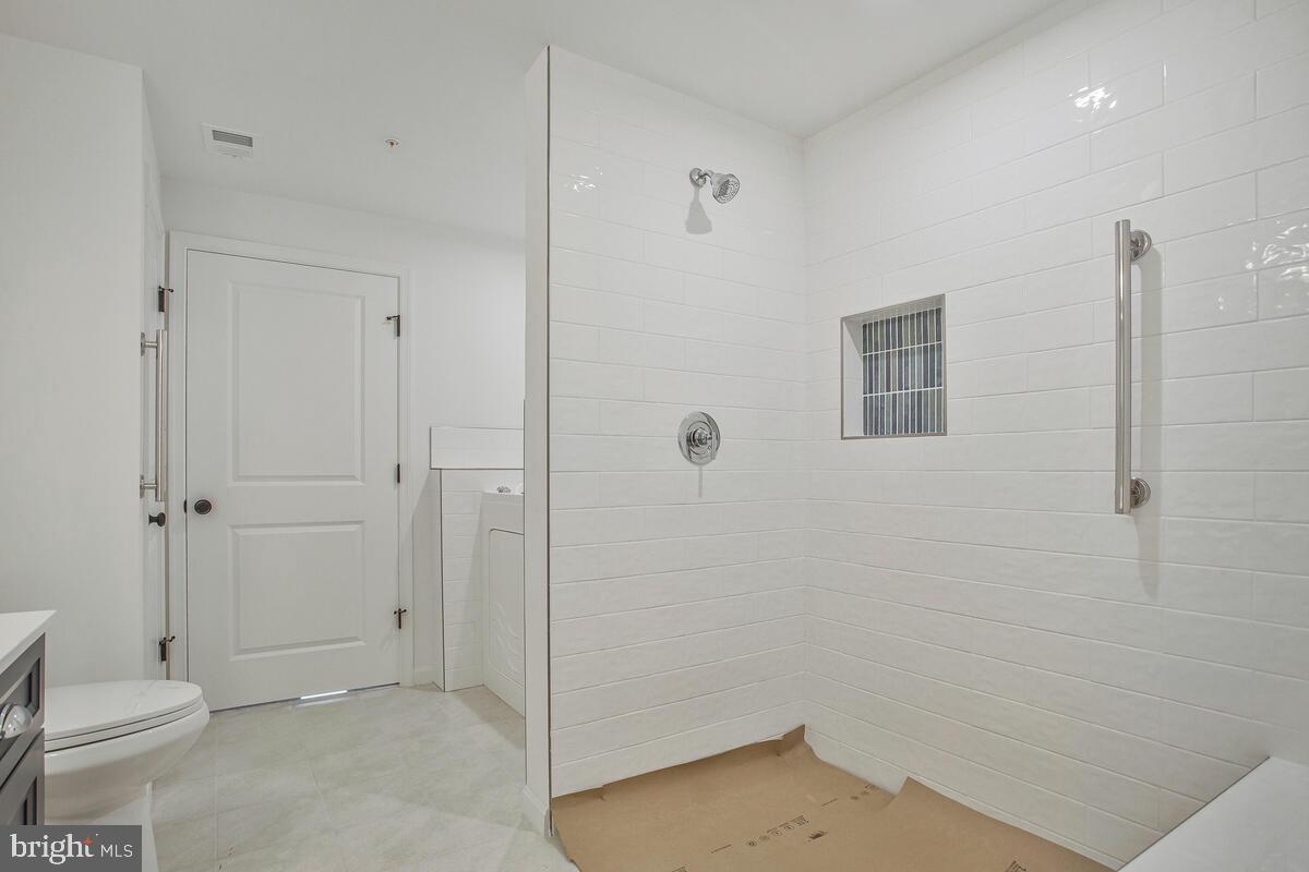 AUTH VILLAGE - Residential