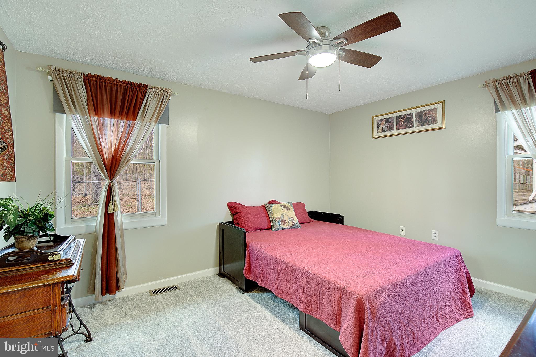 FOUR SEASONS ESTATES - Residential