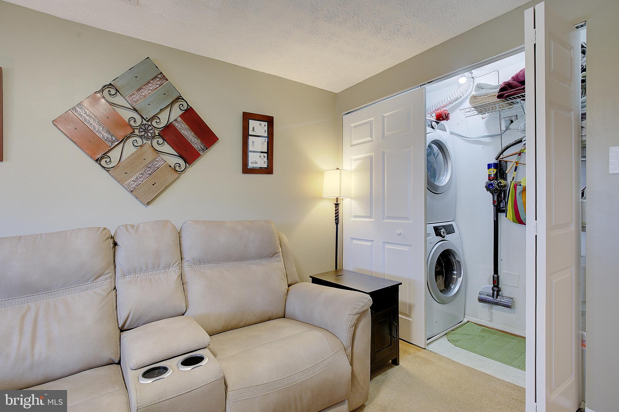 FOUR SEASONS ESTATES - Residential