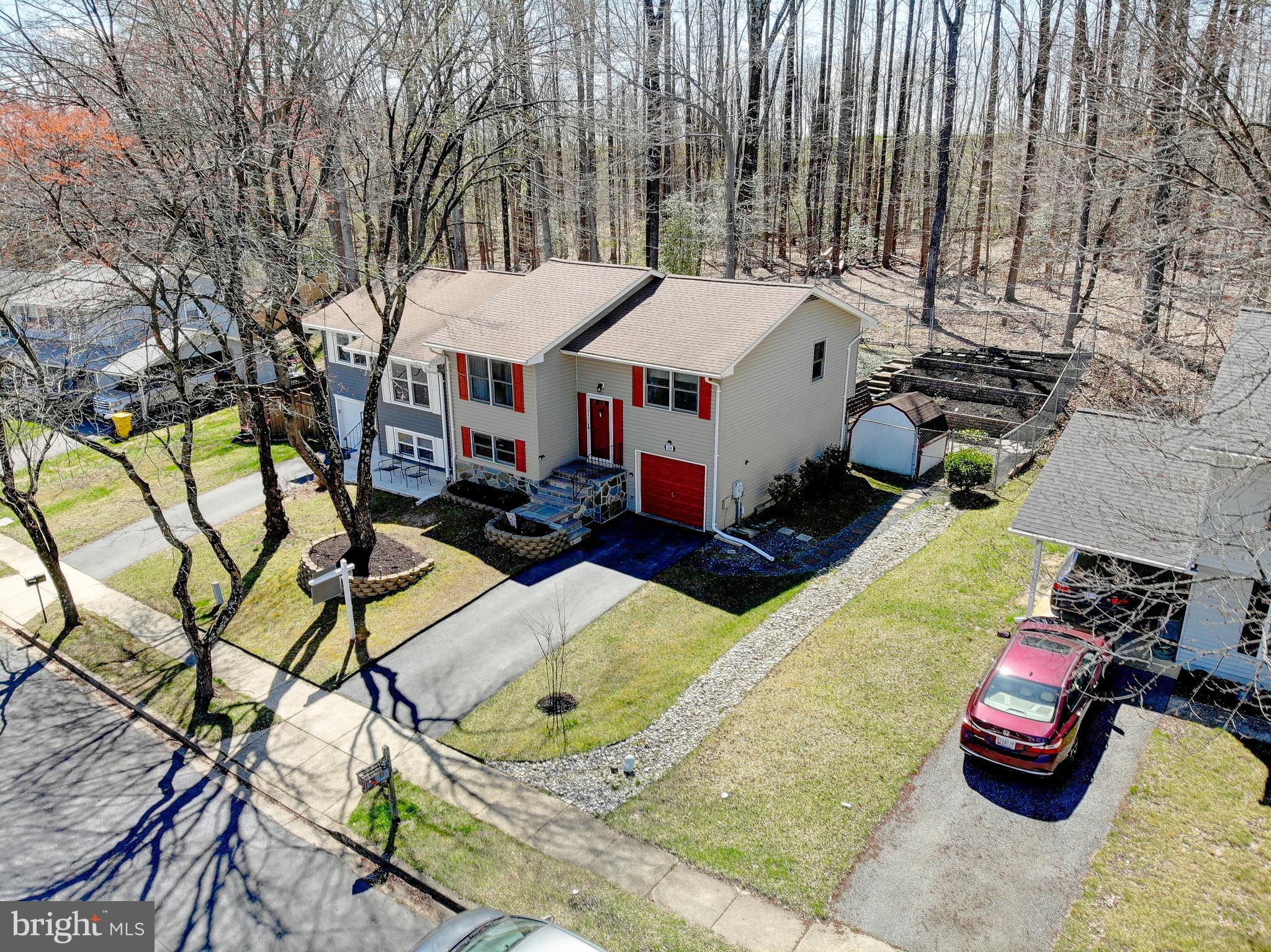 FOUR SEASONS ESTATES - Residential