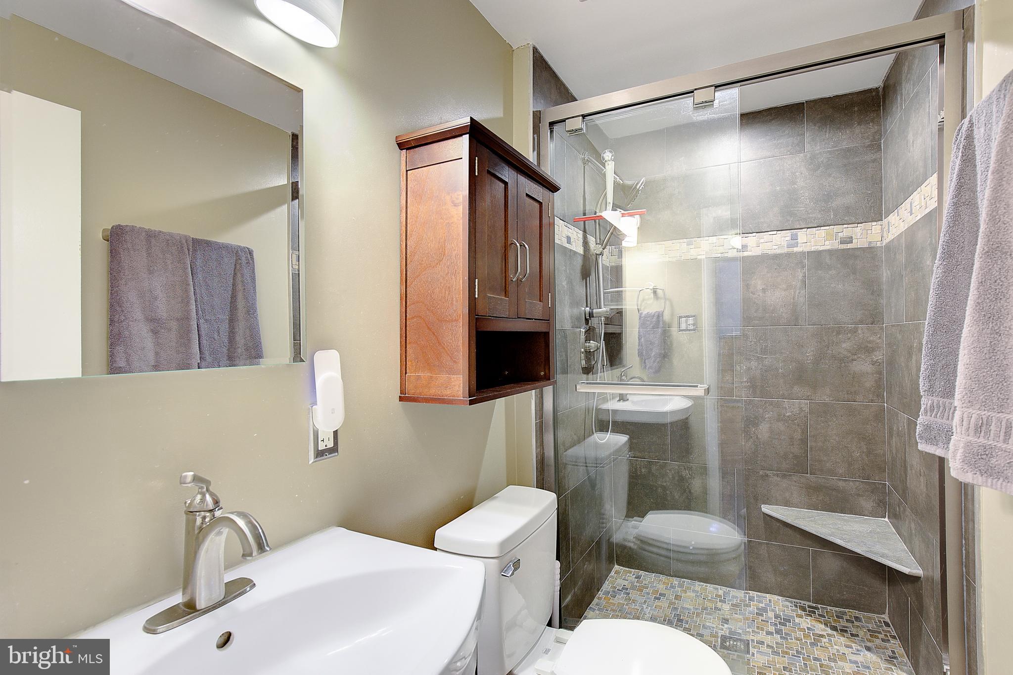 FOUR SEASONS ESTATES - Residential