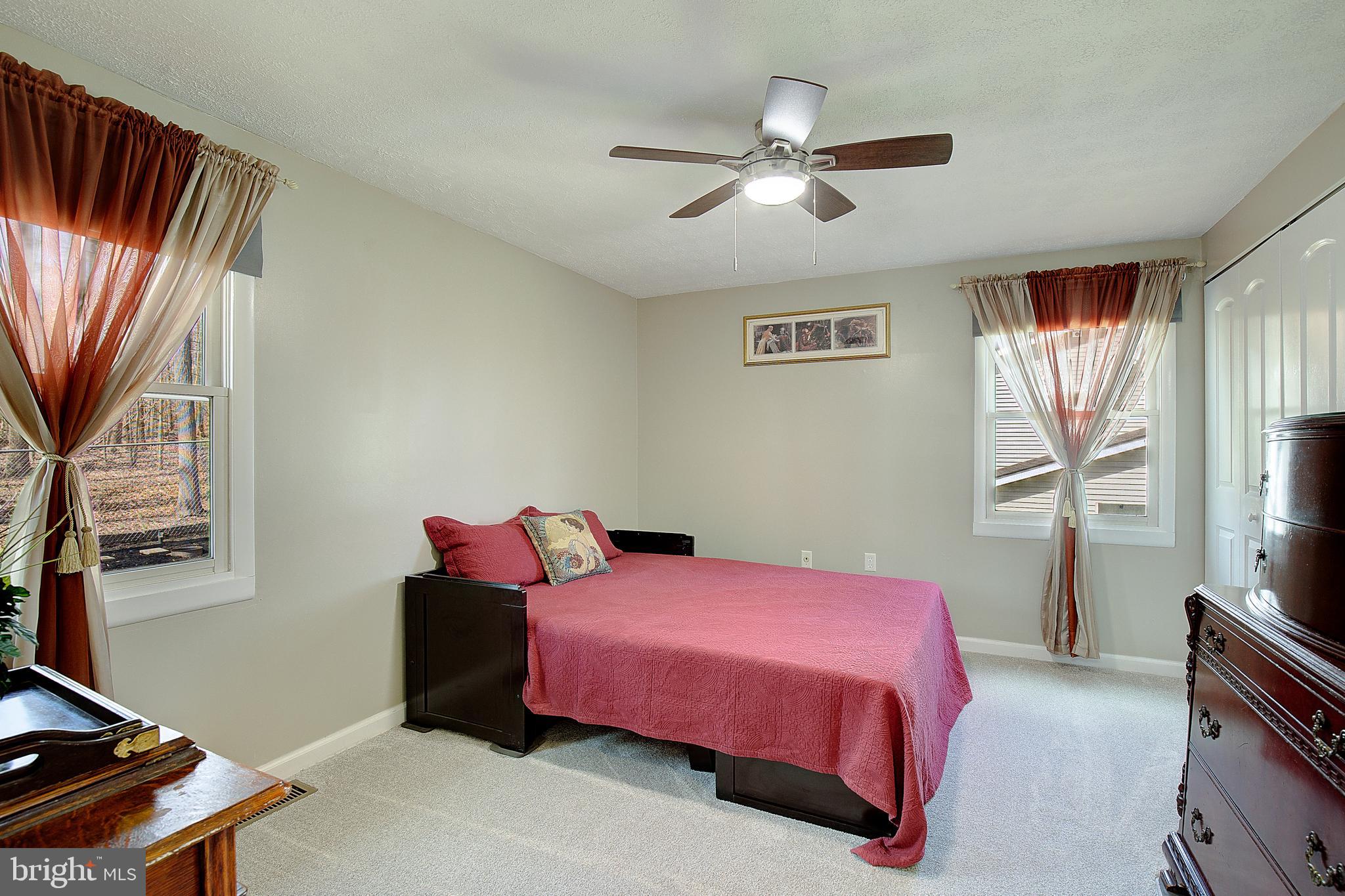 FOUR SEASONS ESTATES - Residential