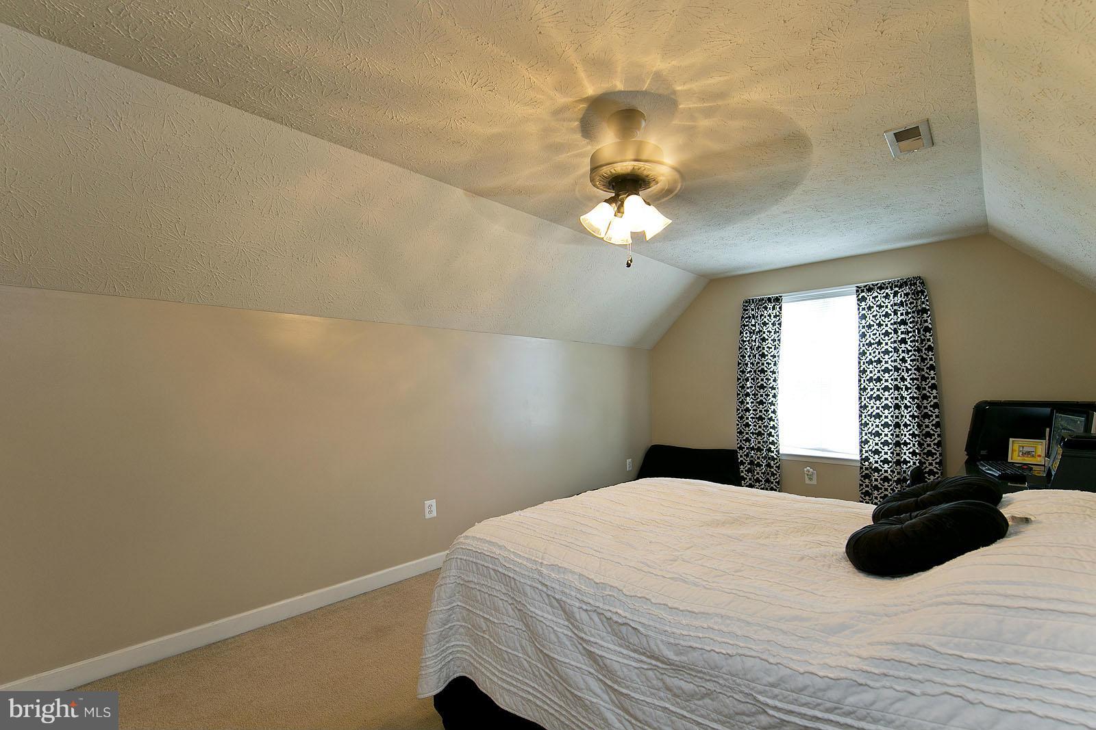 FOUNDERS LANDING - Residential