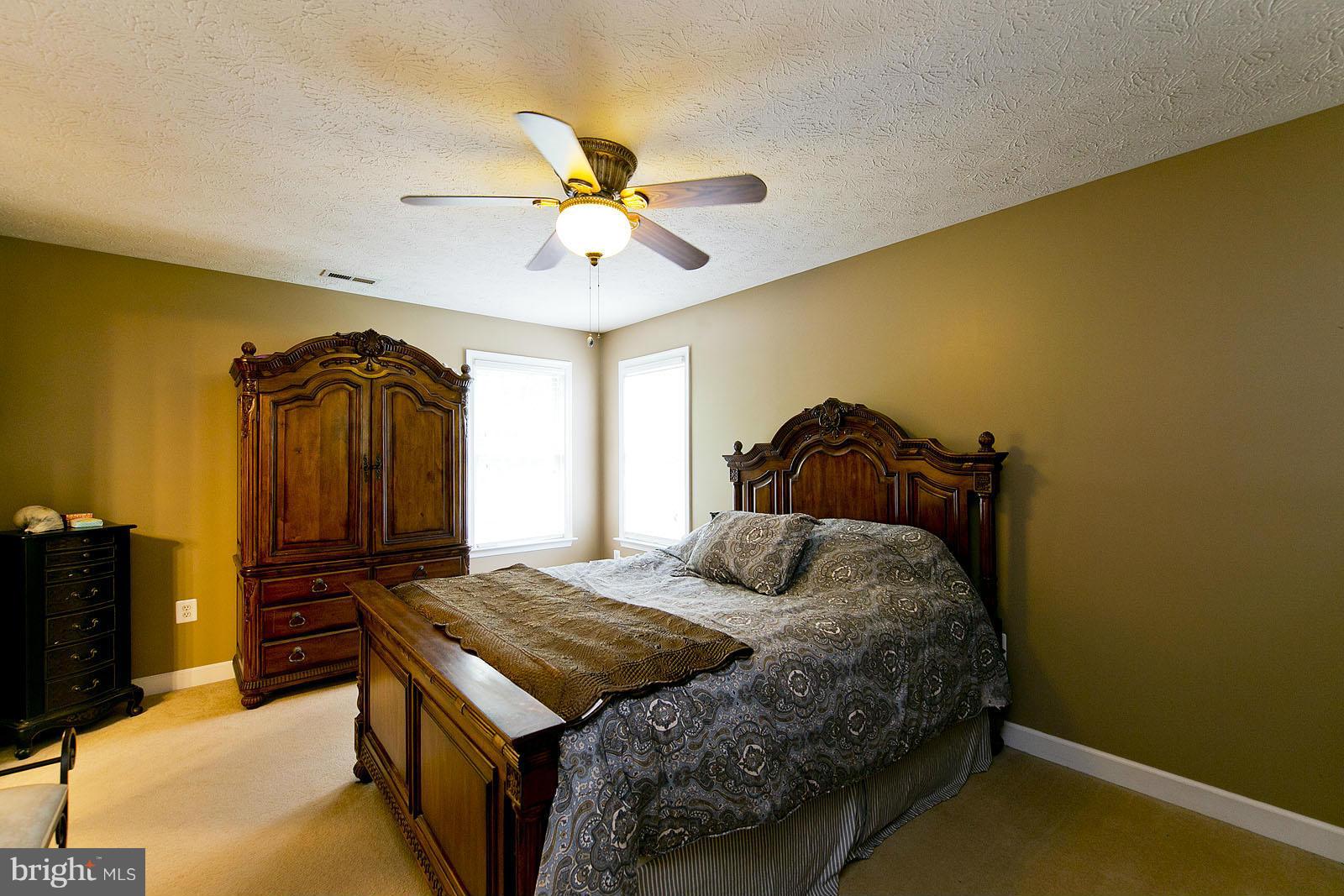 FOUNDERS LANDING - Residential